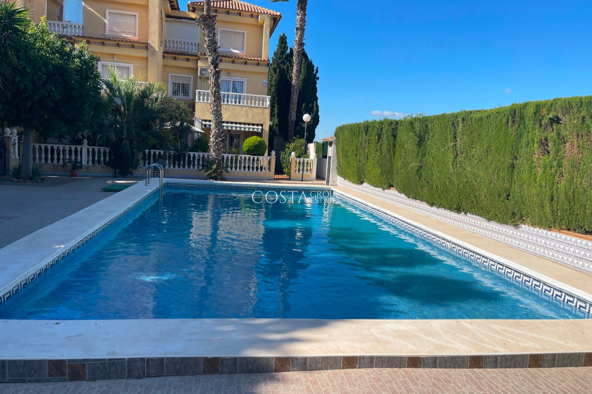 Herverkoop - Villa -
Guardamar del Segura - Guardamar del Segura Centro