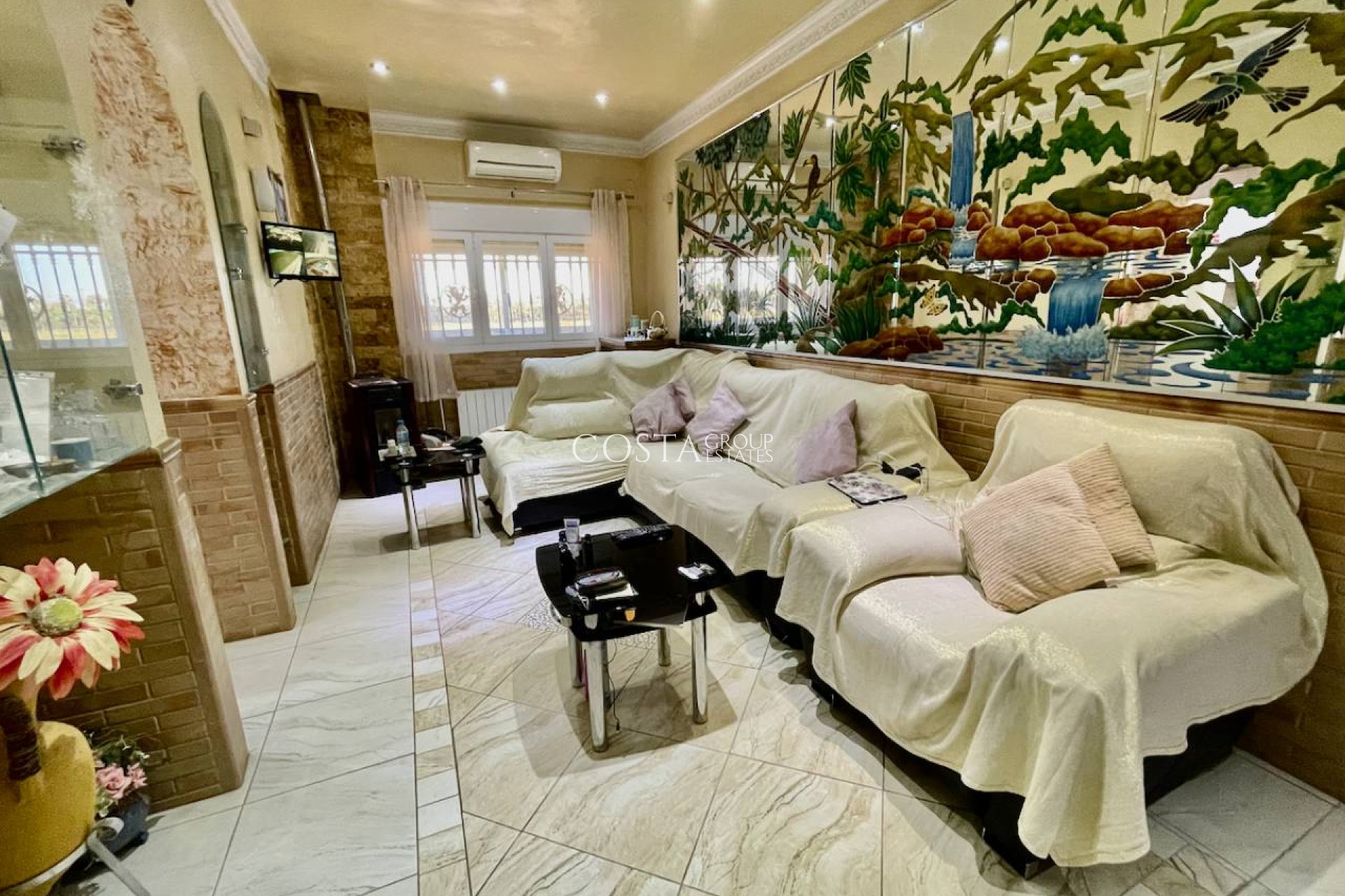 Herverkoop - Villa -
Guardamar del Segura