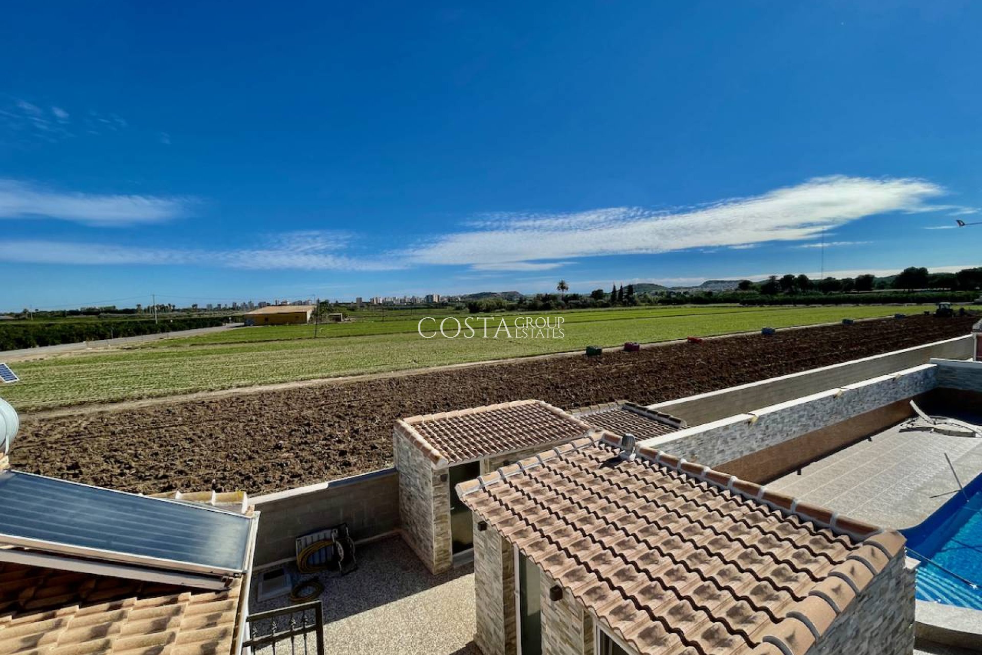 Herverkoop - Villa -
Guardamar del Segura