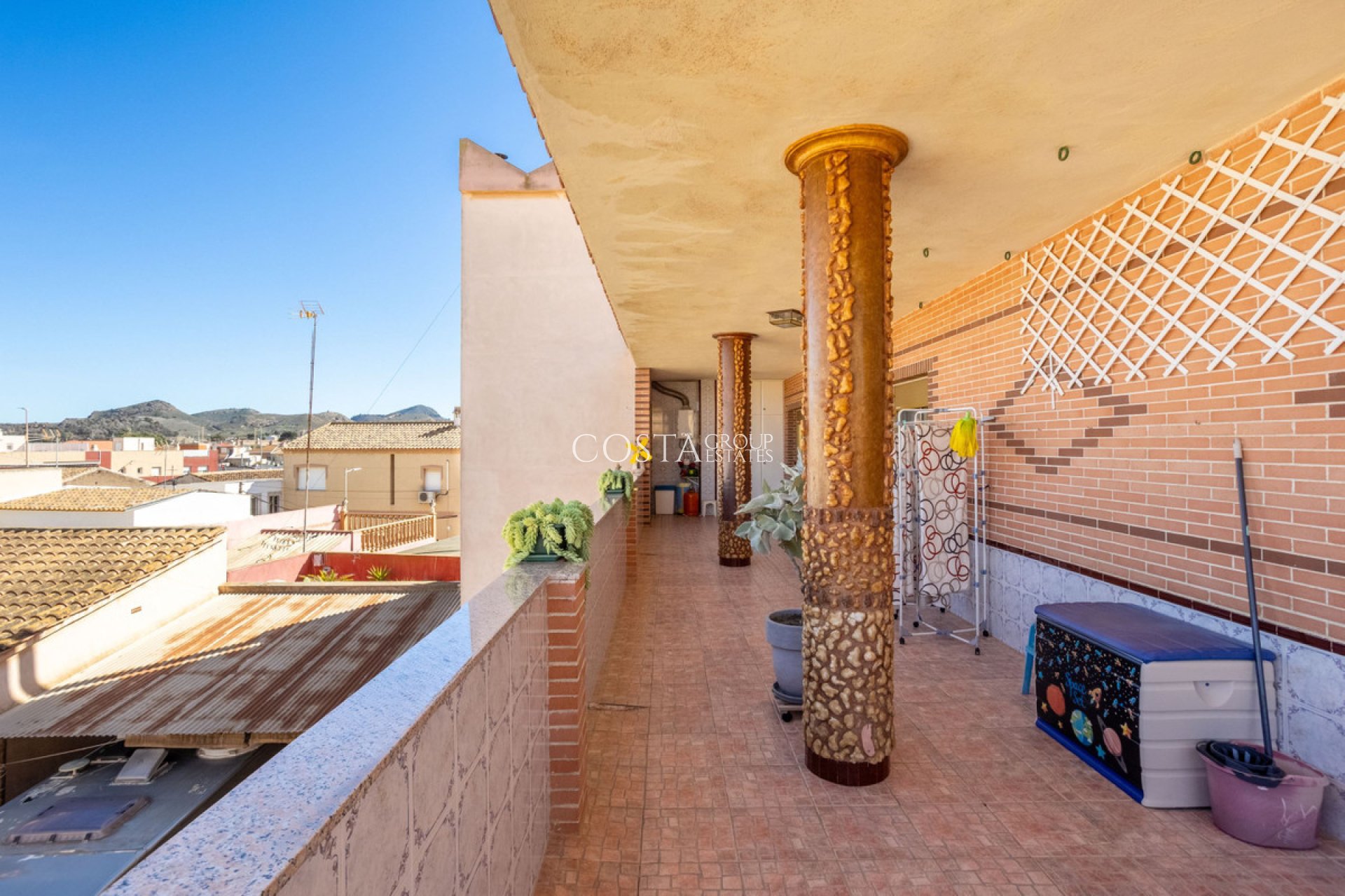 Herverkoop - Villa -
La Union - La Union Centro