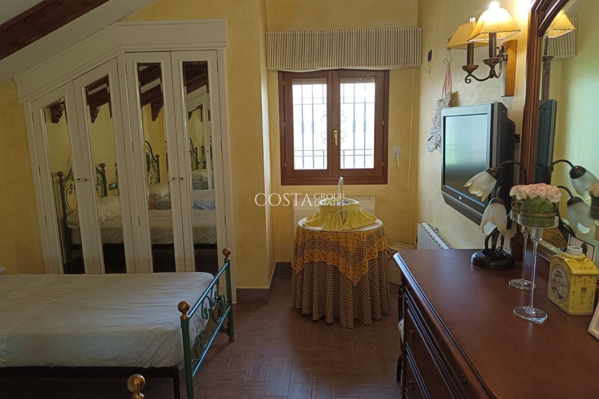 Herverkoop - Villa -
Lorca - Lorca Centro