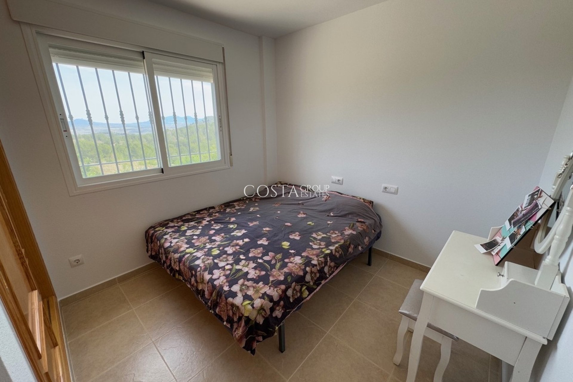 Herverkoop - Villa -
Lorca - Lorca Centro