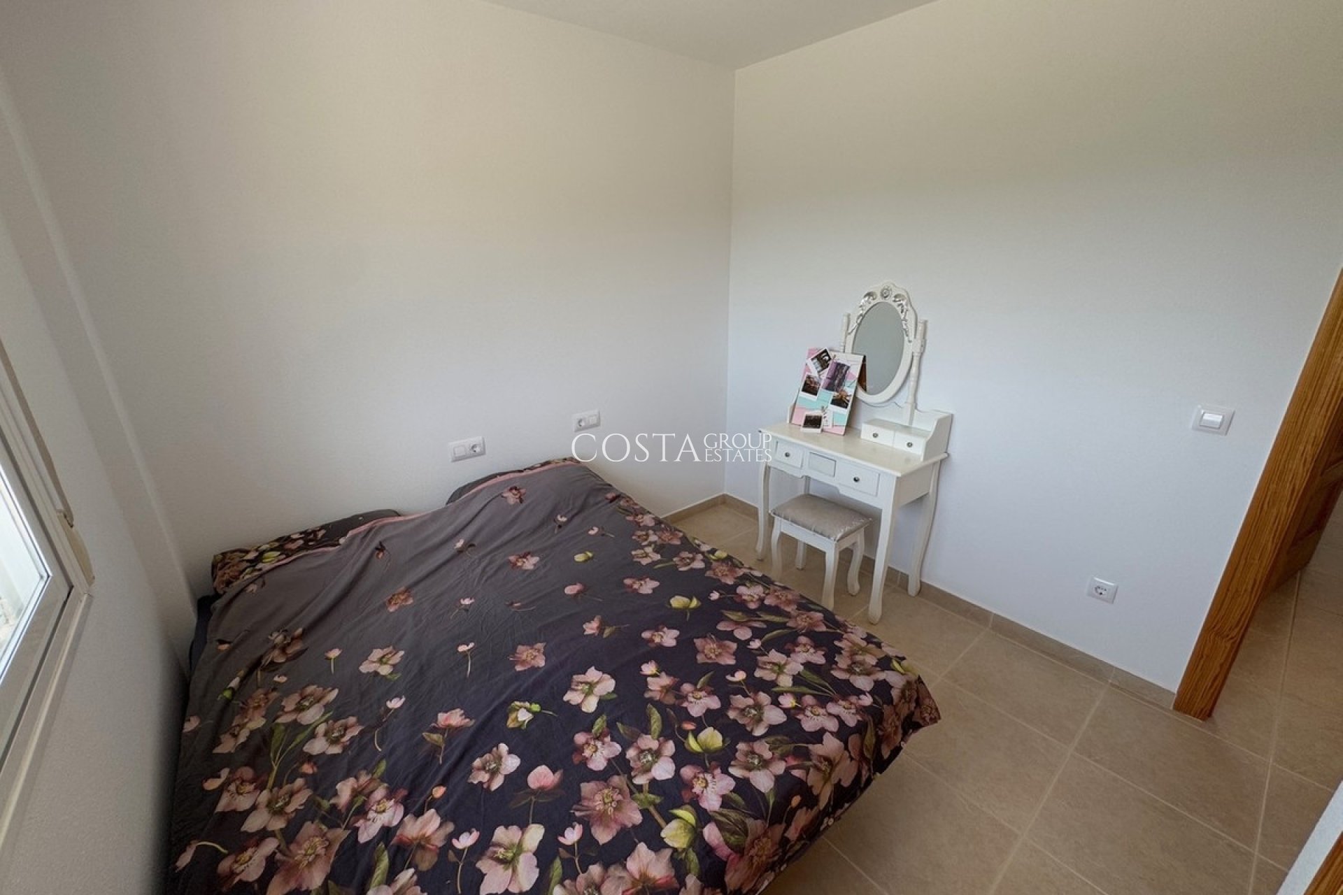 Herverkoop - Villa -
Lorca - Lorca Centro