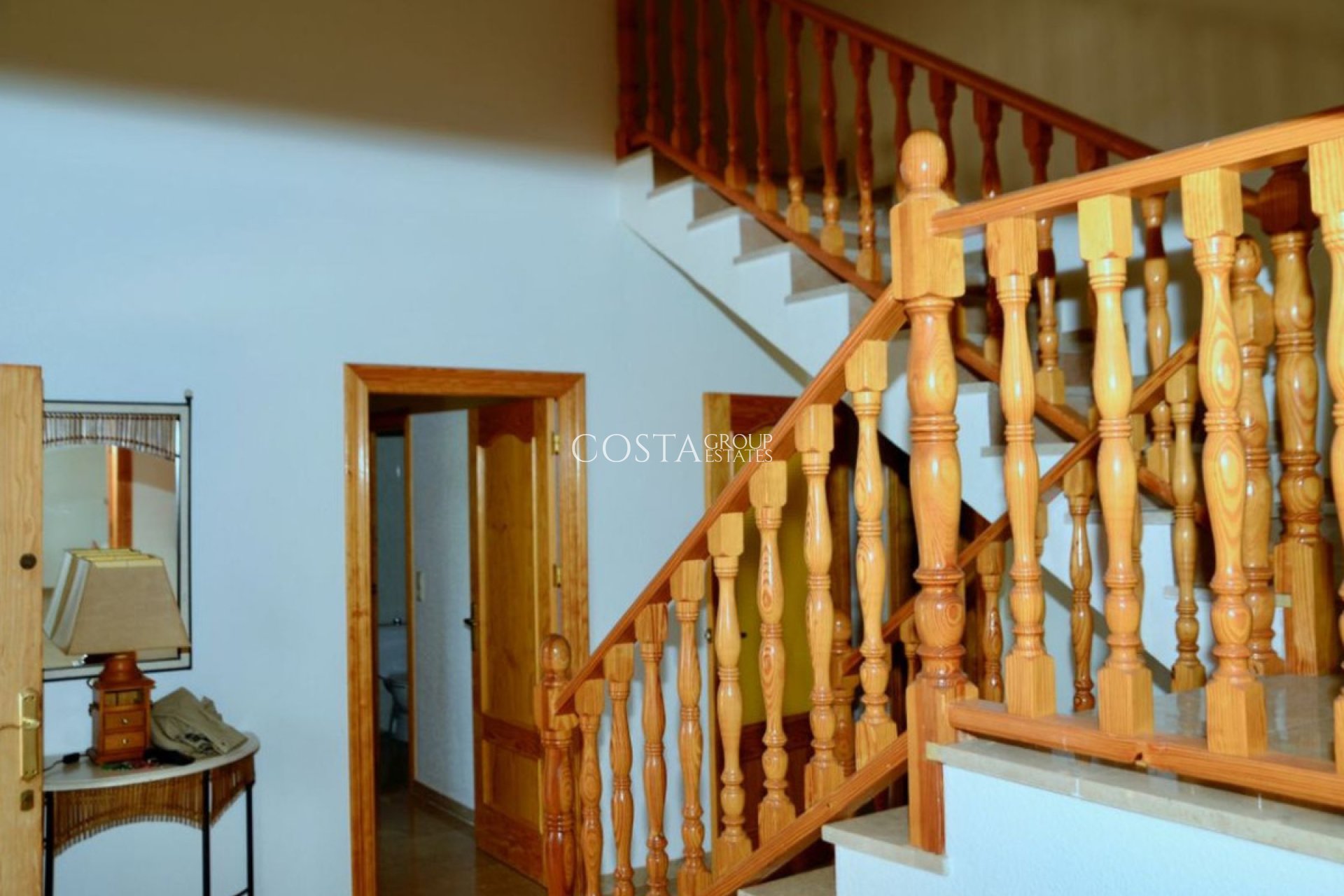 Herverkoop - Villa -
Lorca - Lorca Centro