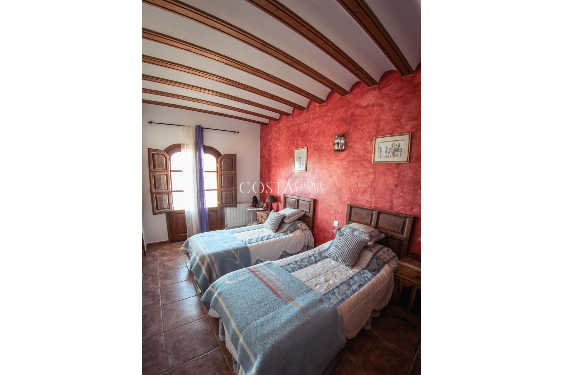 Herverkoop - Villa -
Lorca - Lorca Centro