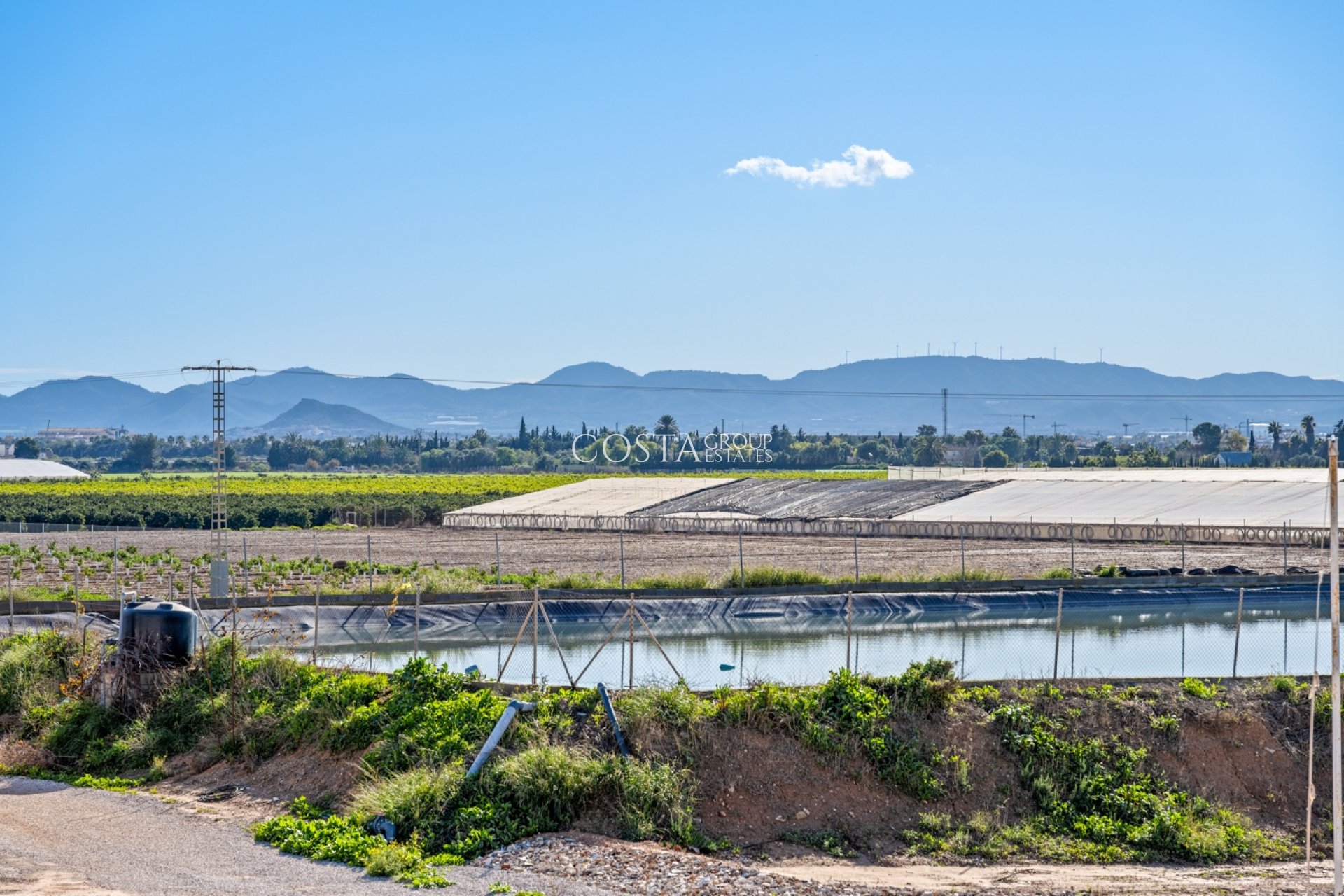 Herverkoop - Villa -
Los Alcazares - Euro Roda