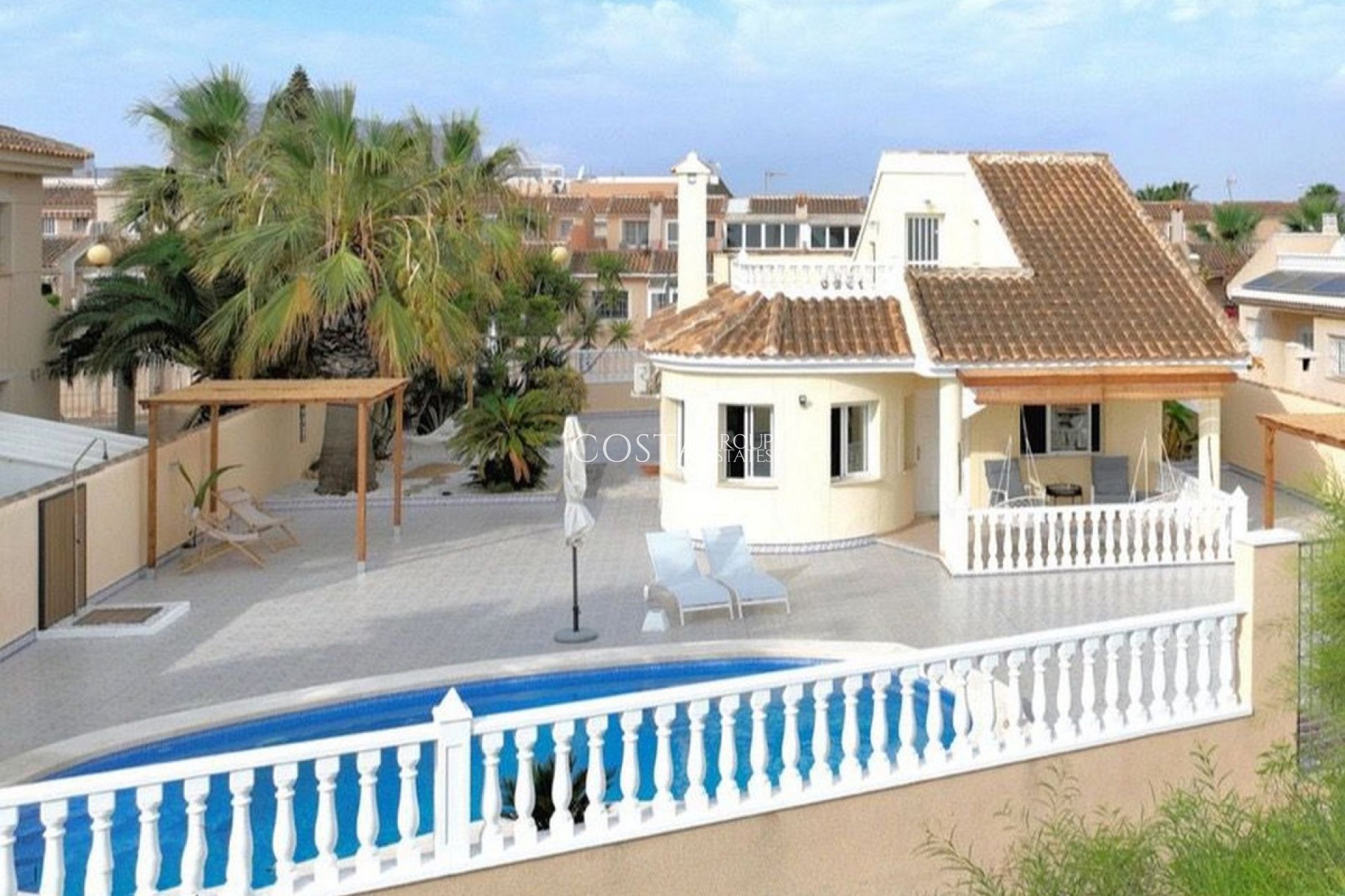 Herverkoop - Villa -
Los Alcazares - Los Alcazares Centro