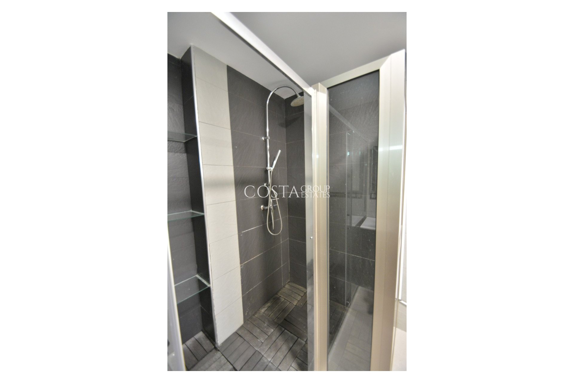 Herverkoop - Villa -
Los Montesinos - Los Montesinos Centro