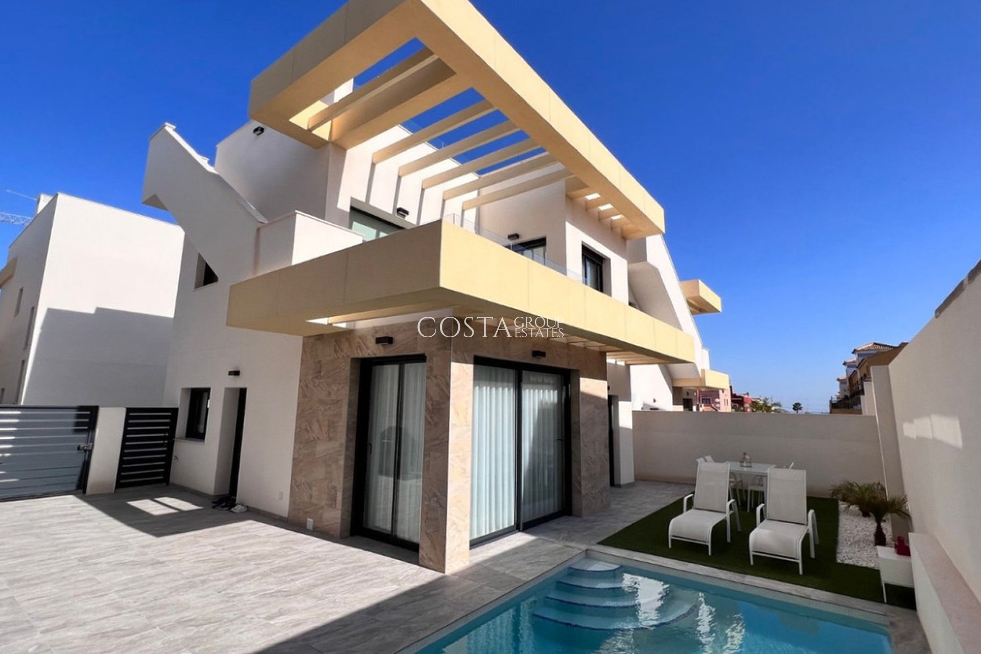 Herverkoop - Villa -
Los Montesinos - Los Montesinos Centro