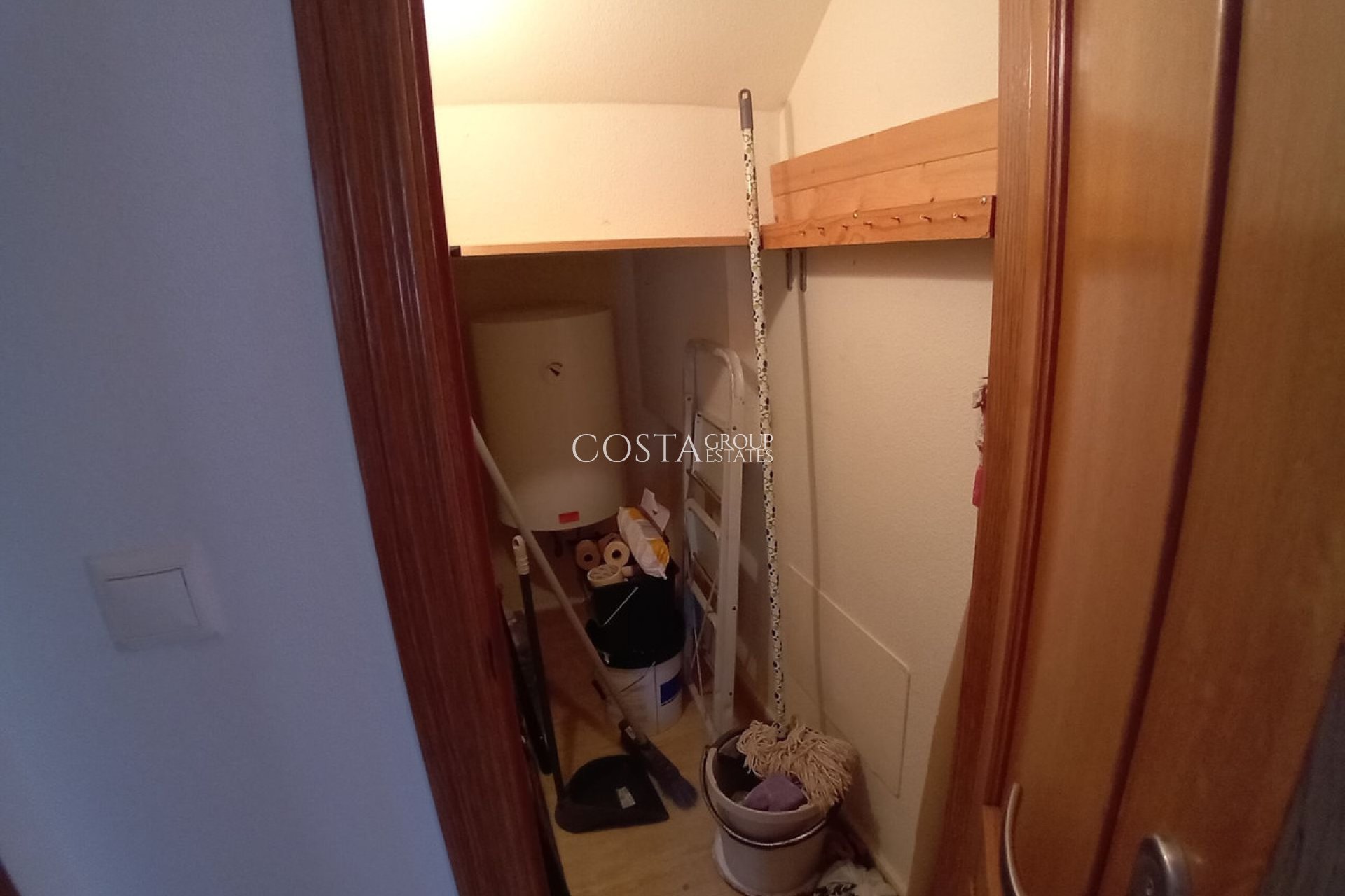 Herverkoop - Villa -
Los Montesinos - Los Montesinos Centro