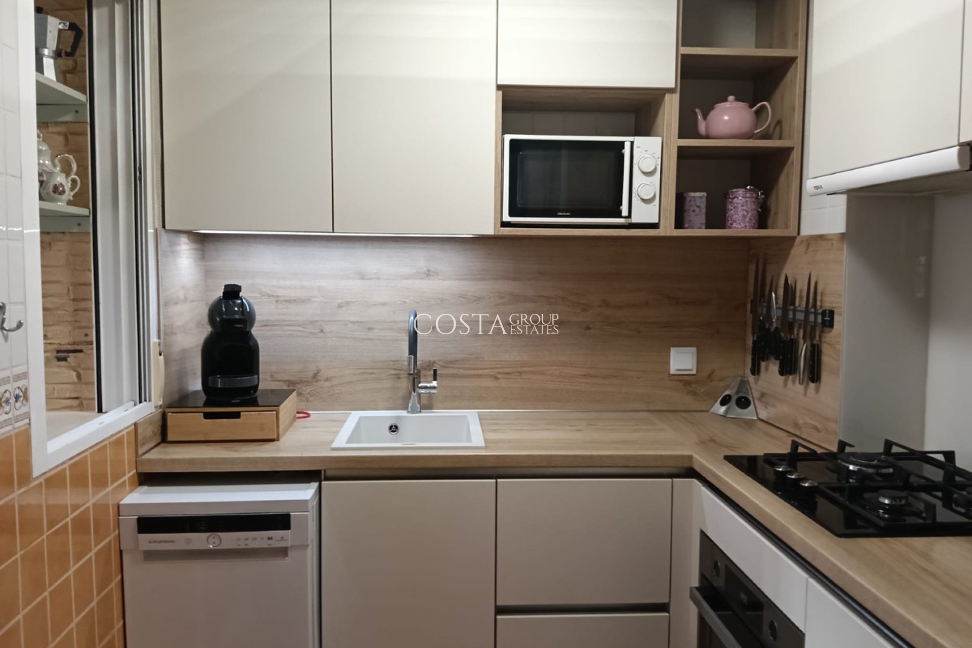 Herverkoop - Villa -
Los Montesinos - Los Montesinos Centro