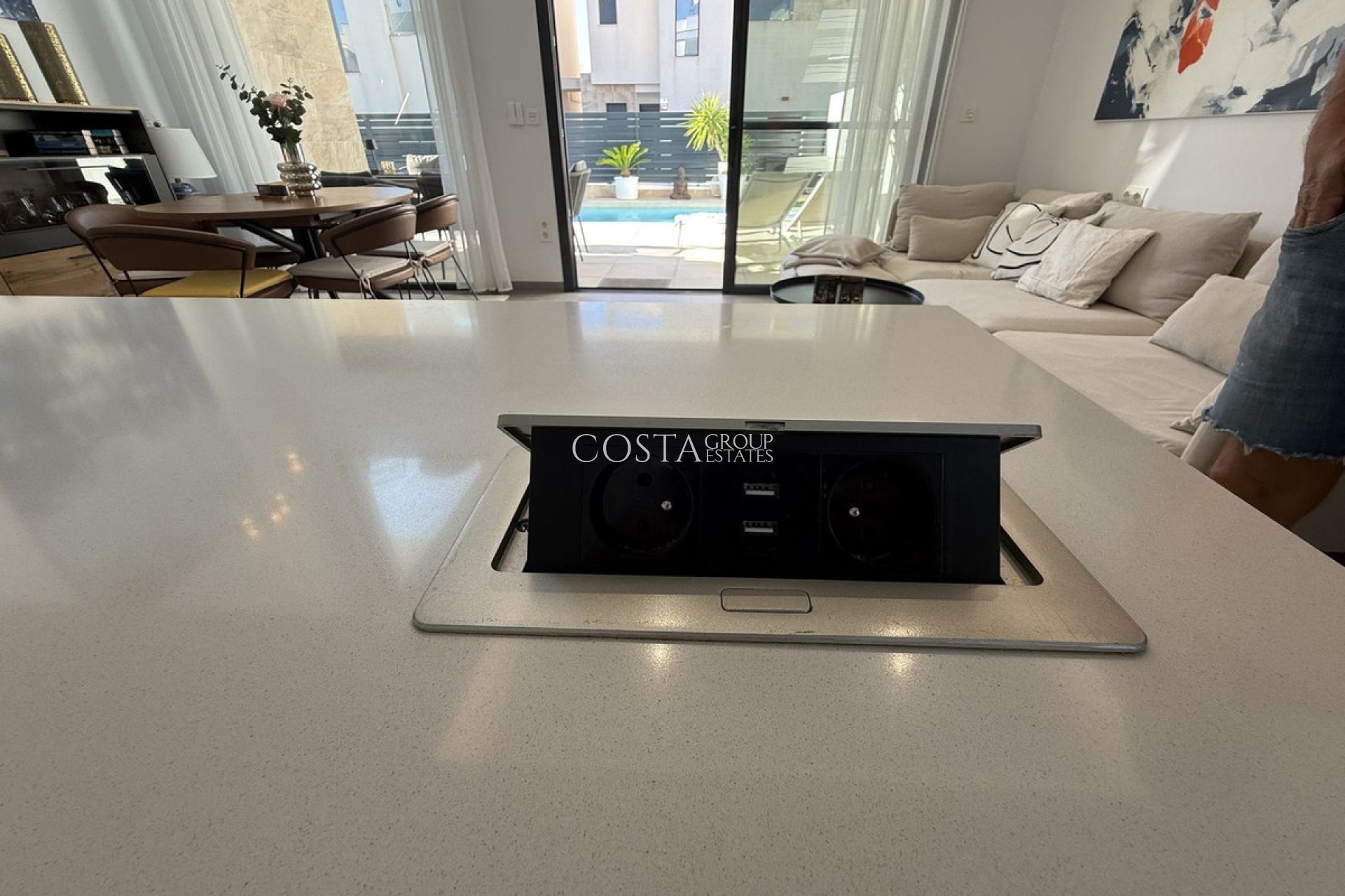 Herverkoop - Villa -
Los Montesinos - Los Montesinos Centro