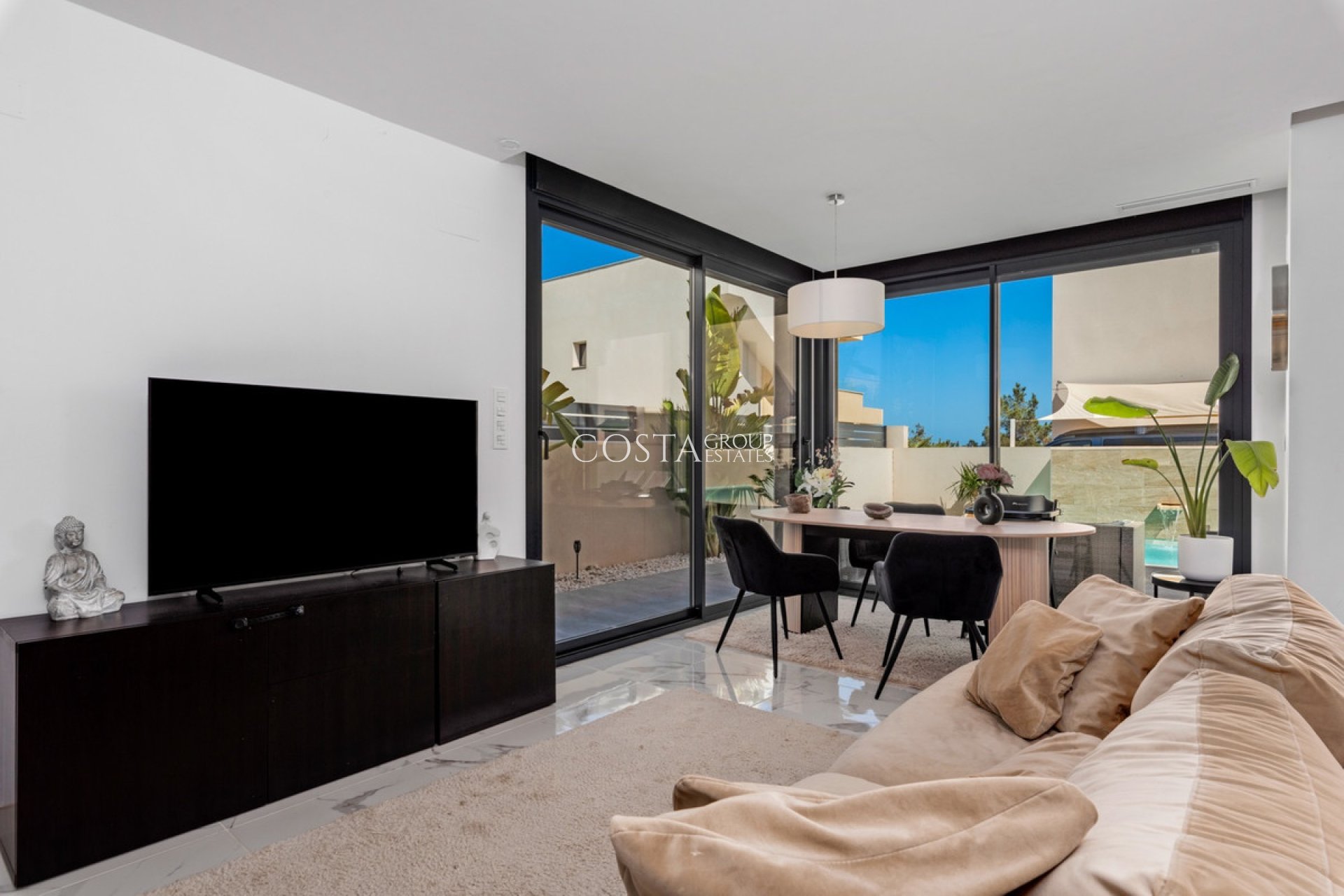 Herverkoop - Villa -
Los Montesinos - Los Montesinos Centro