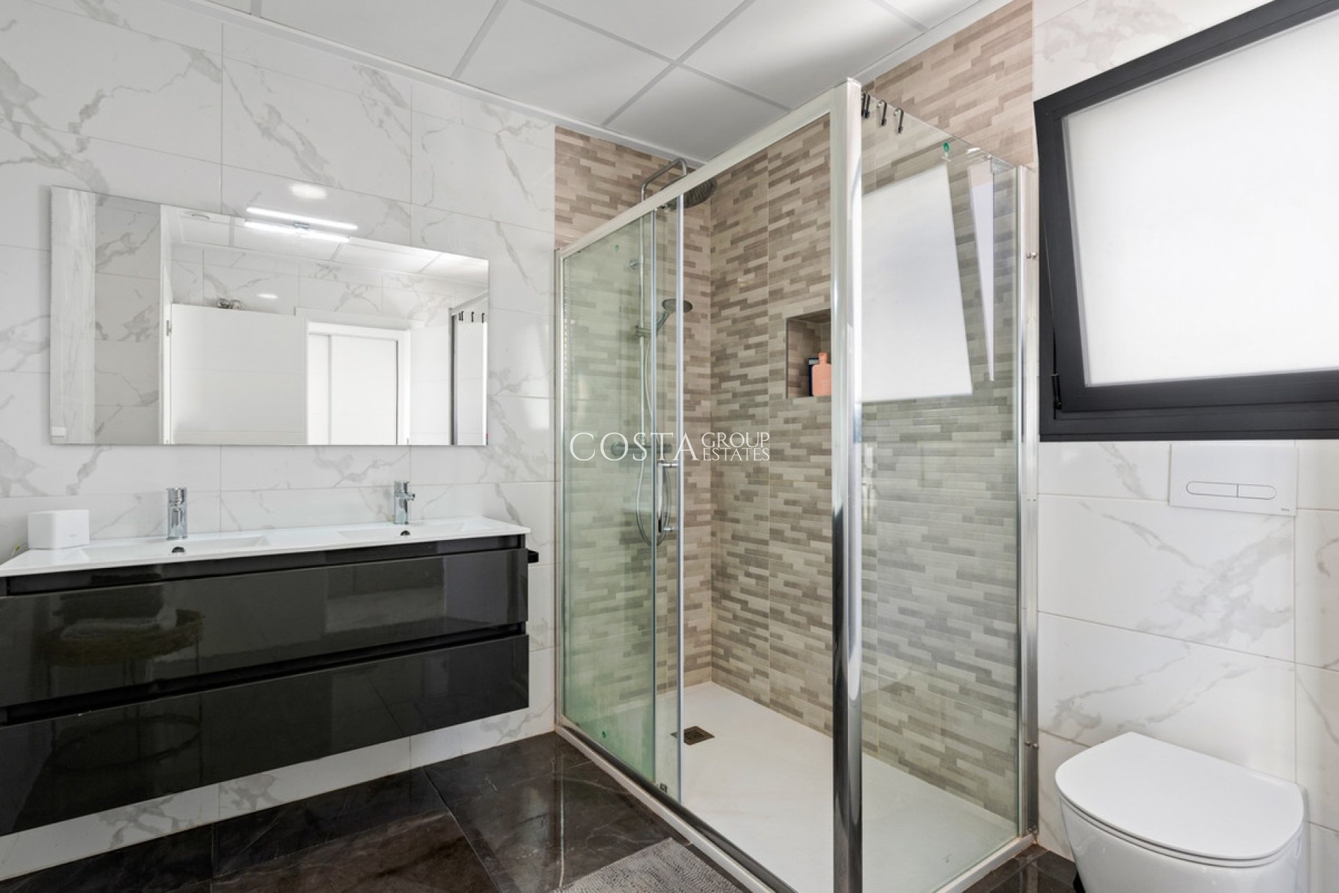 Herverkoop - Villa -
Los Montesinos - Los Montesinos Centro