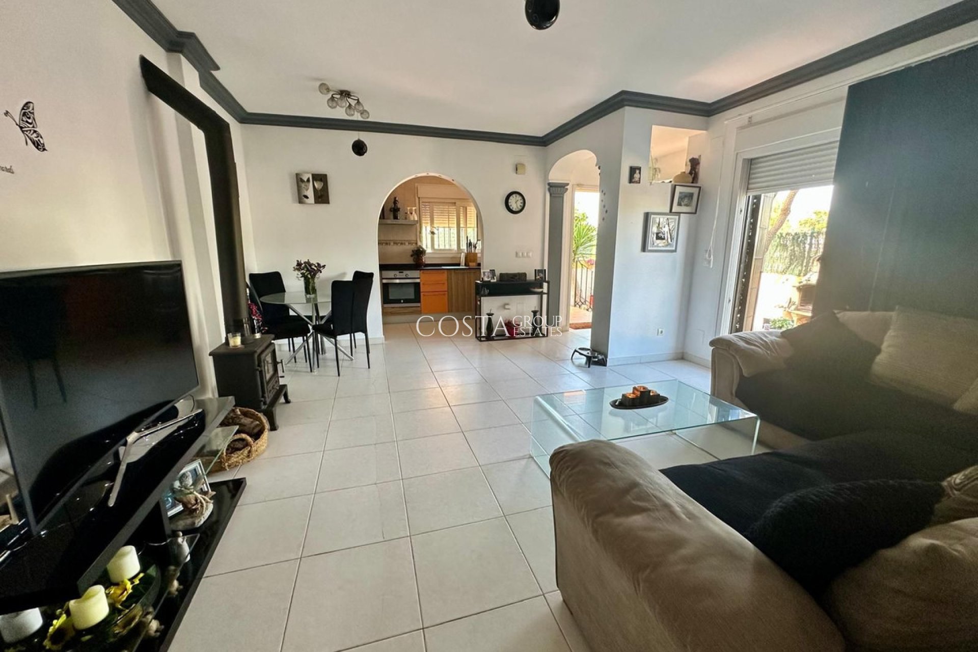 Herverkoop - Villa -
Los Montesinos - Los Montesinos Centro