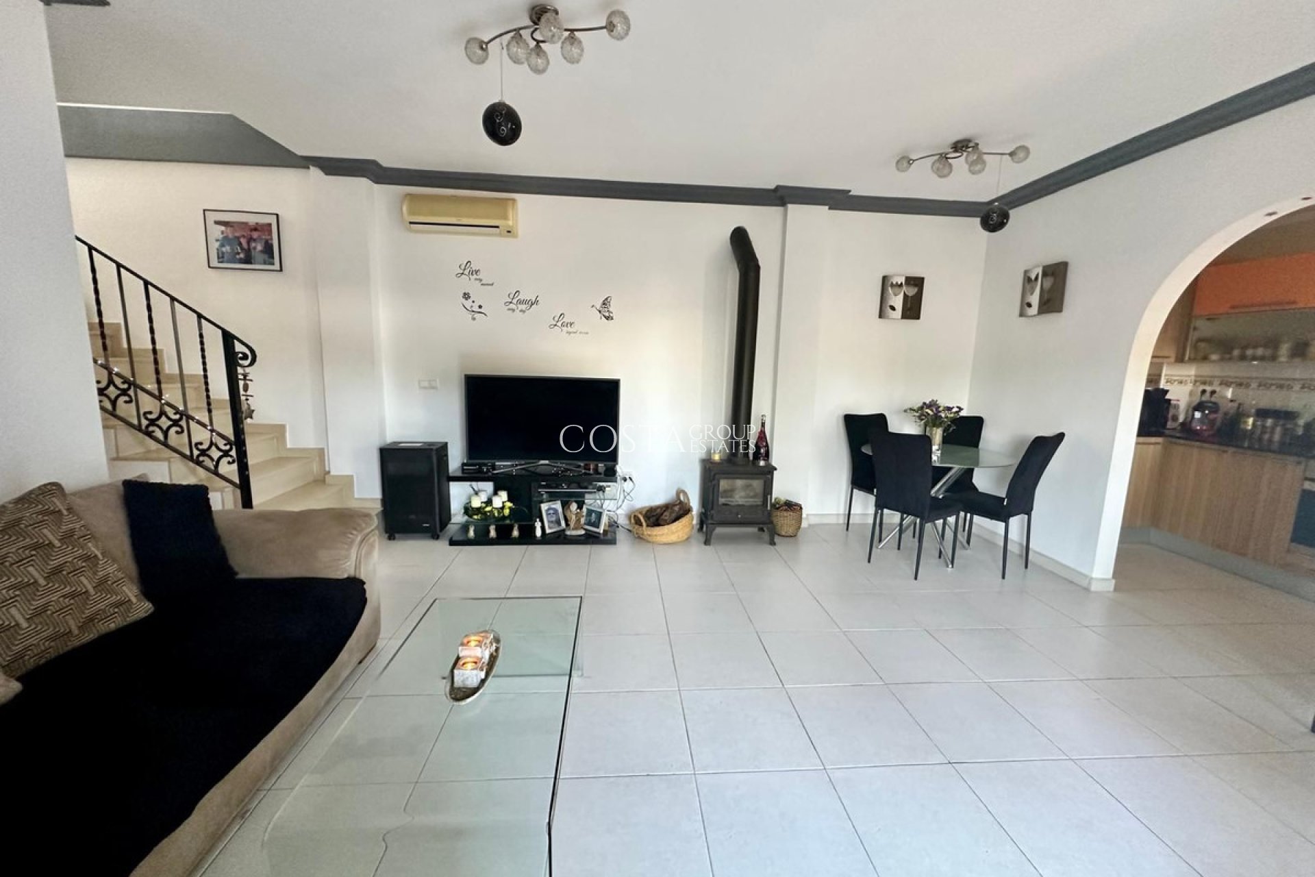 Herverkoop - Villa -
Los Montesinos - Los Montesinos Centro