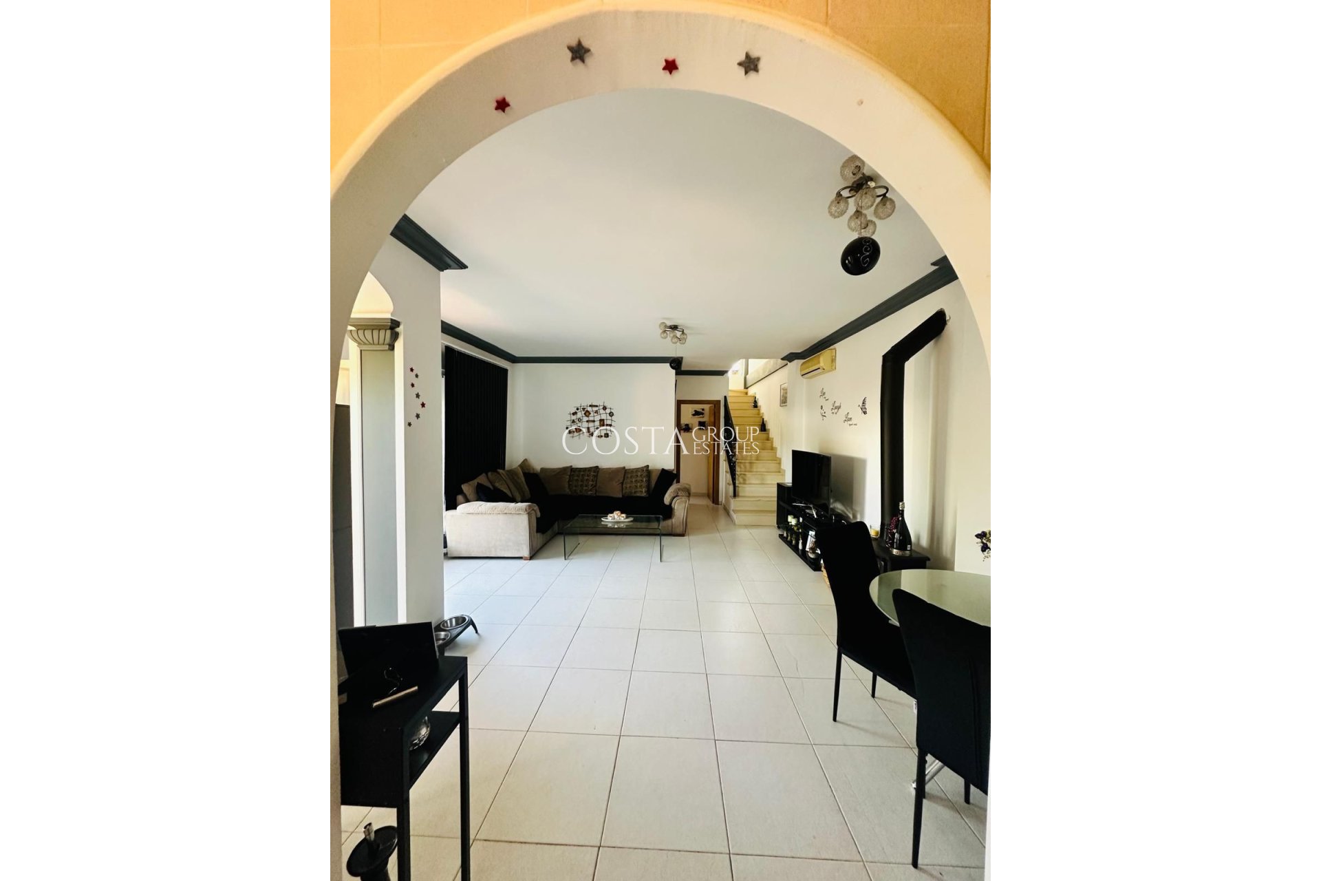 Herverkoop - Villa -
Los Montesinos - Los Montesinos Centro