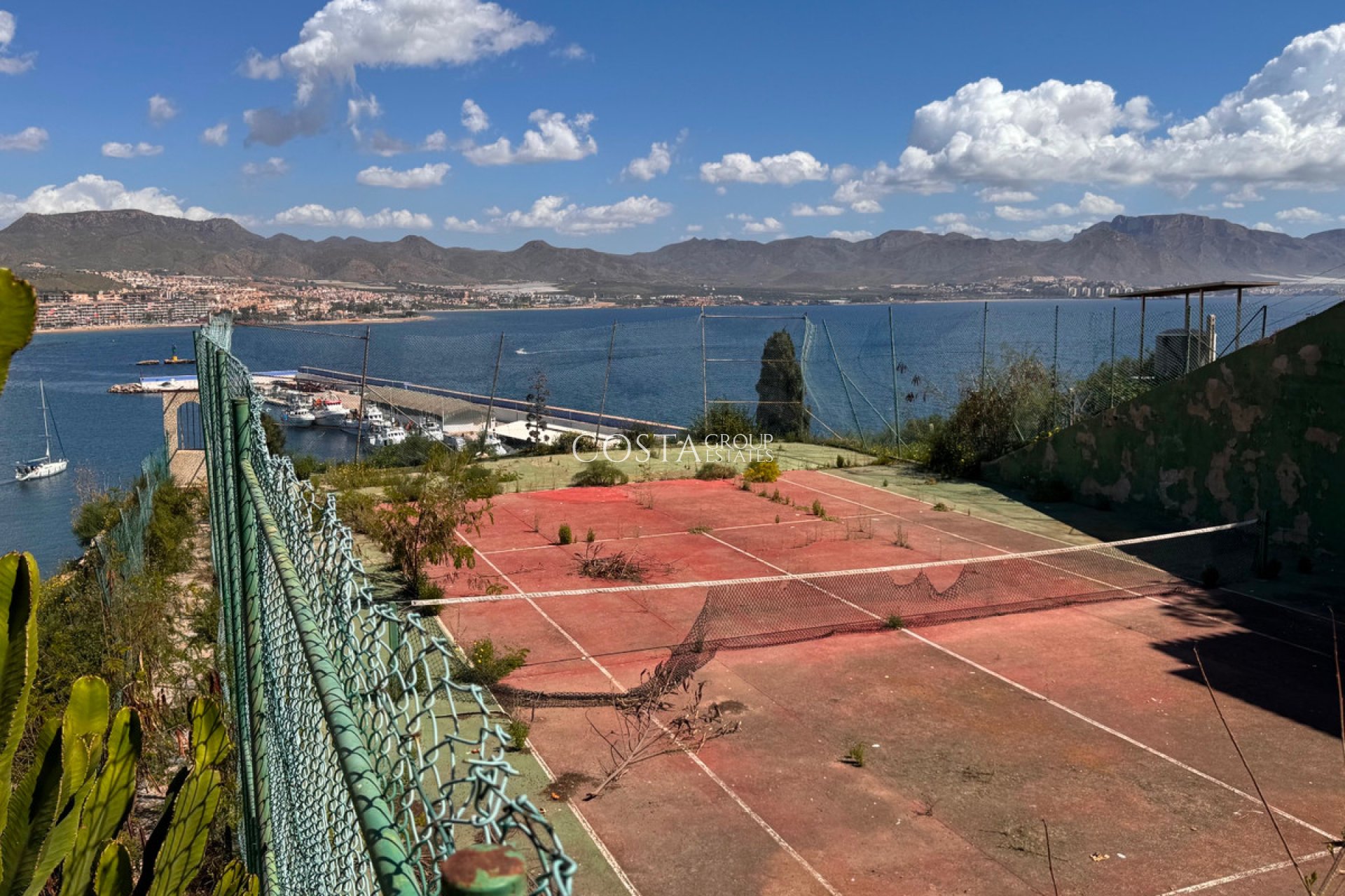 Herverkoop - Villa -
Mazarrón - Puerto de Mazarrón