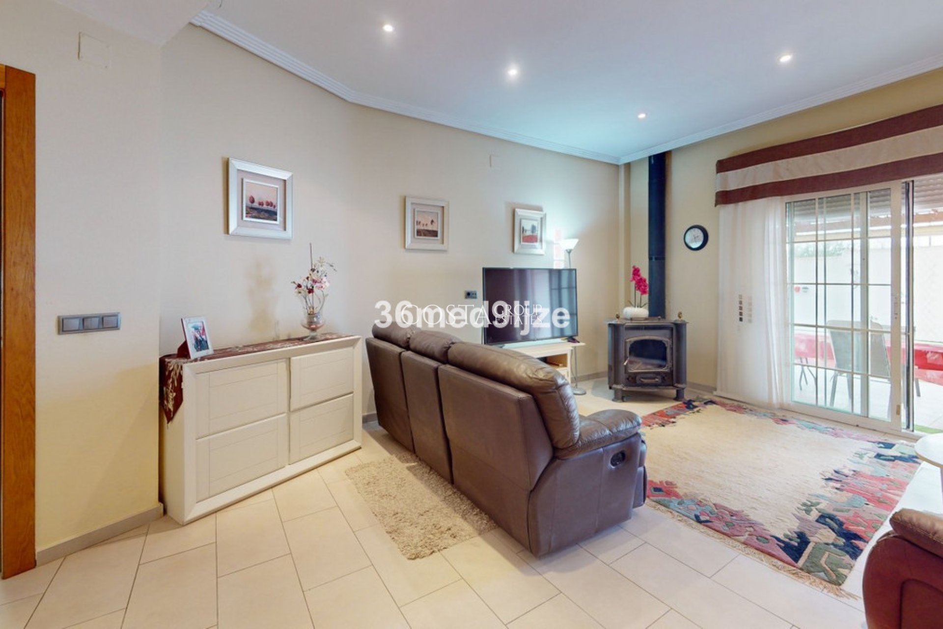 Herverkoop - Villa -
Murcia - Dolores