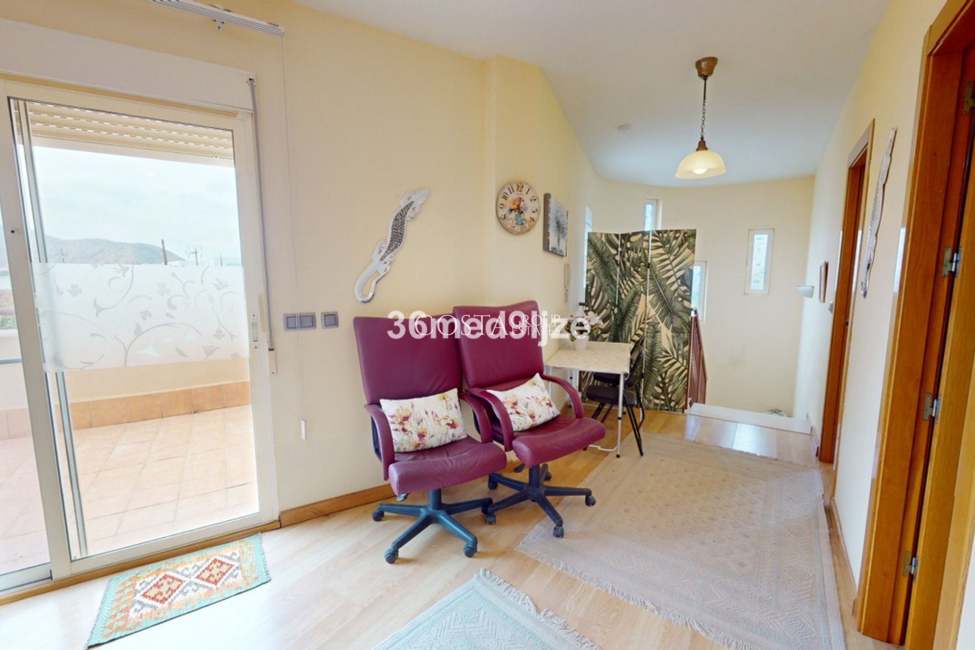 Herverkoop - Villa -
Murcia - Dolores