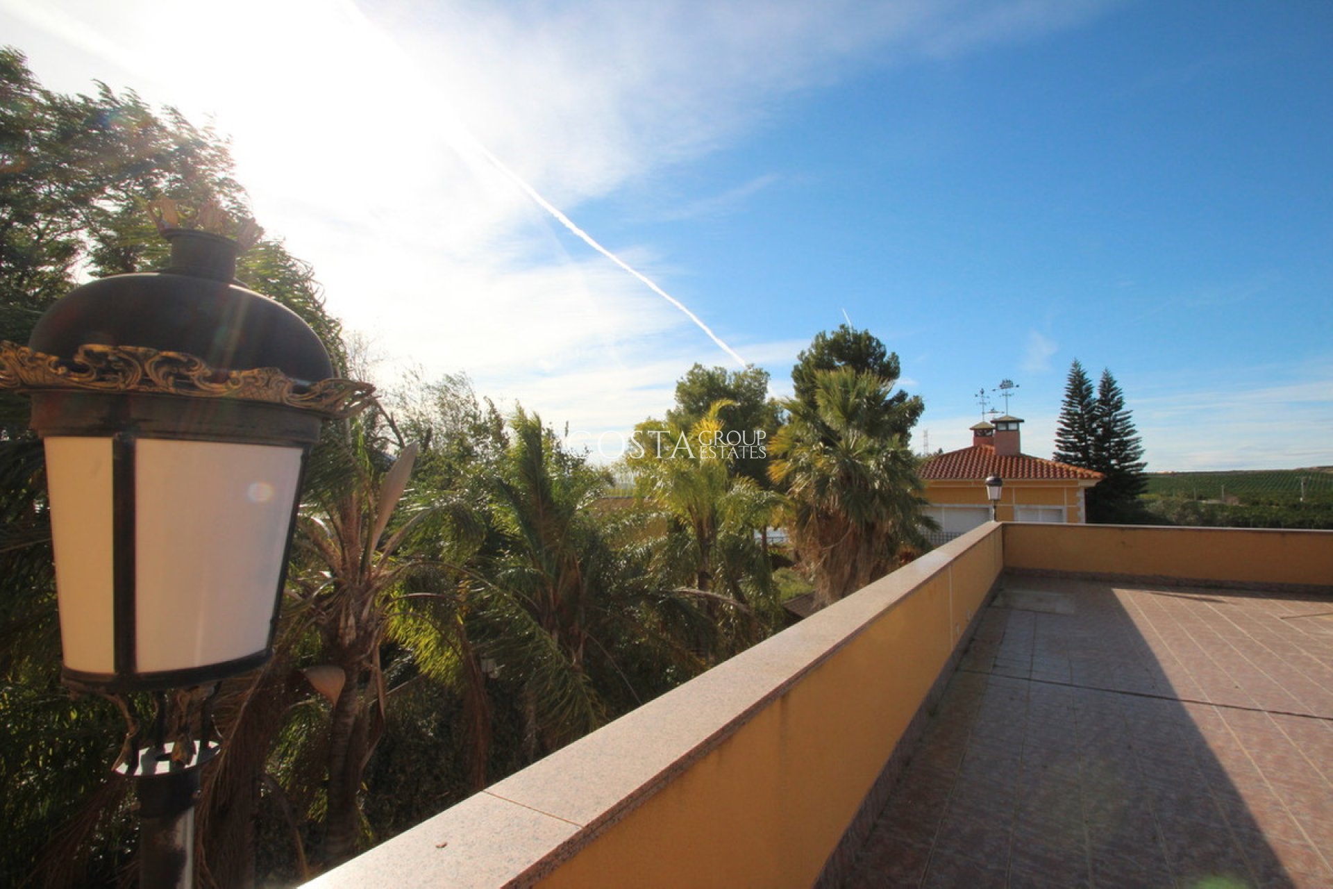 Herverkoop - Villa -
Murcia - Murcia City