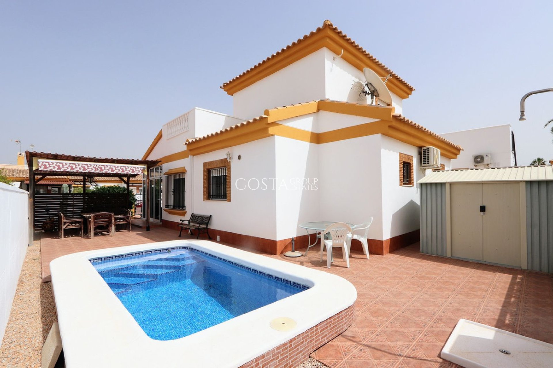 Herverkoop - Villa -
Murcia - Sucina