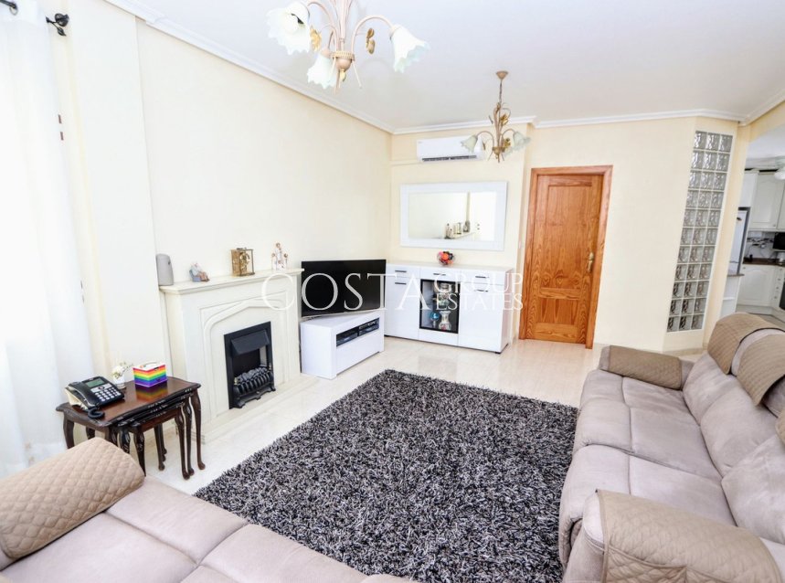 Herverkoop - Villa -
Murcia - Sucina