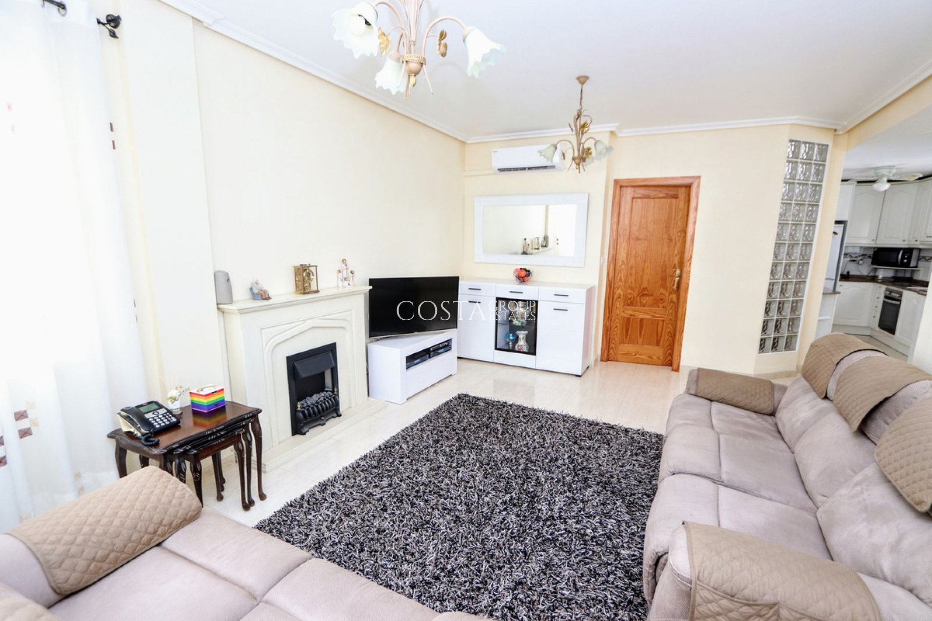 Herverkoop - Villa -
Murcia - Sucina