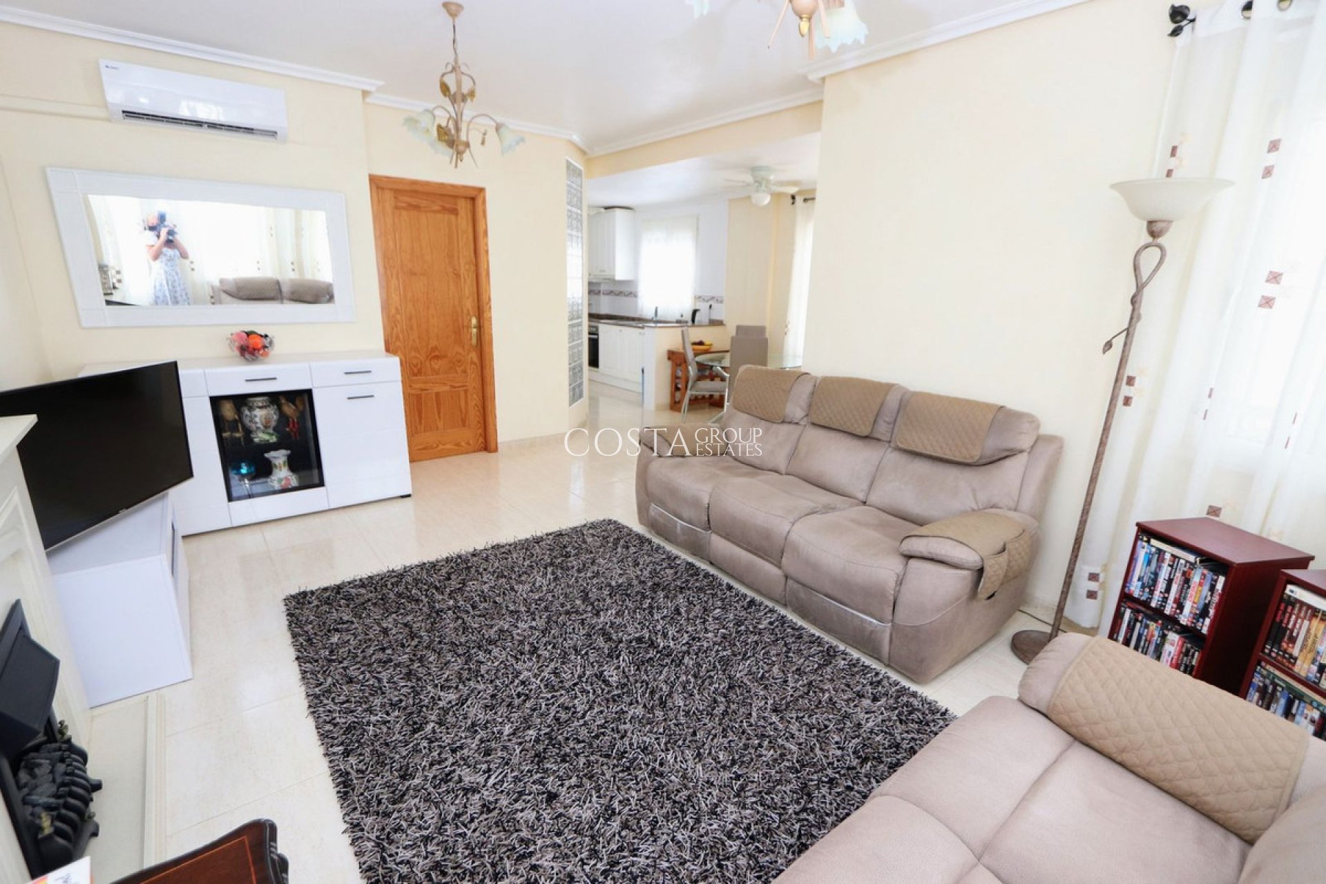 Herverkoop - Villa -
Murcia - Sucina