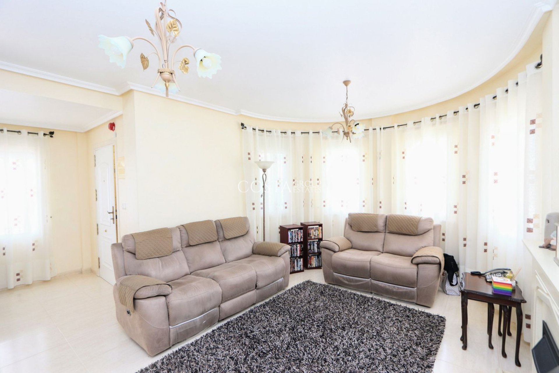 Herverkoop - Villa -
Murcia - Sucina