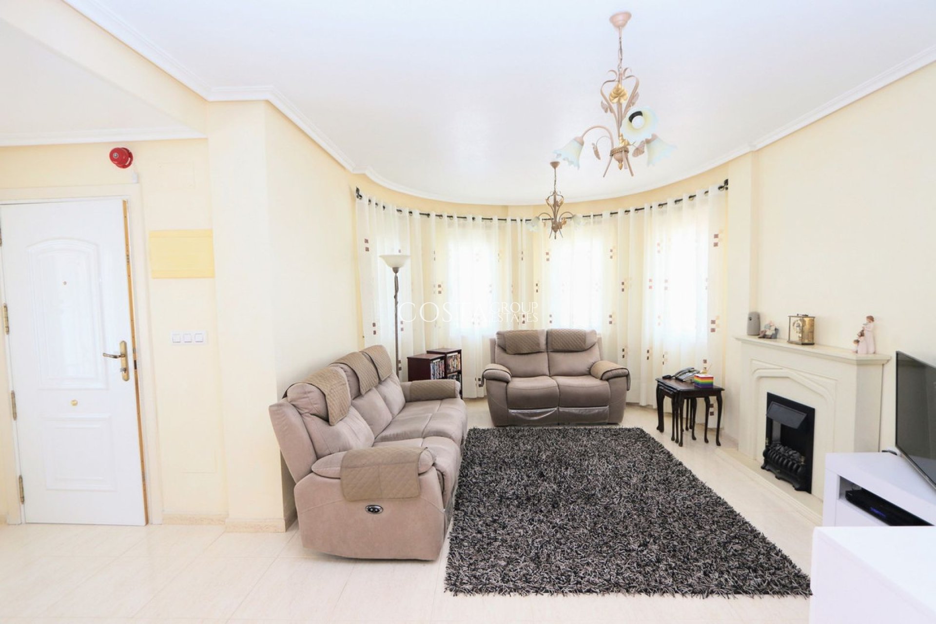 Herverkoop - Villa -
Murcia - Sucina