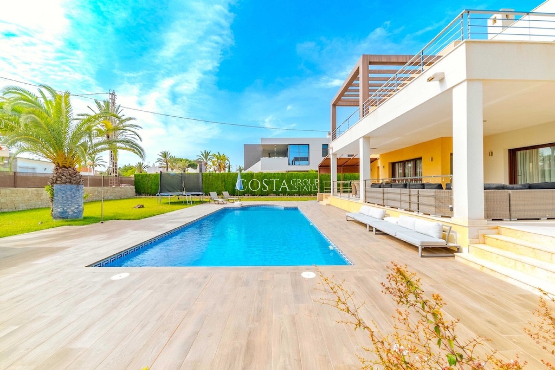 Herverkoop - Villa -
Orihuela - Cabo Roig