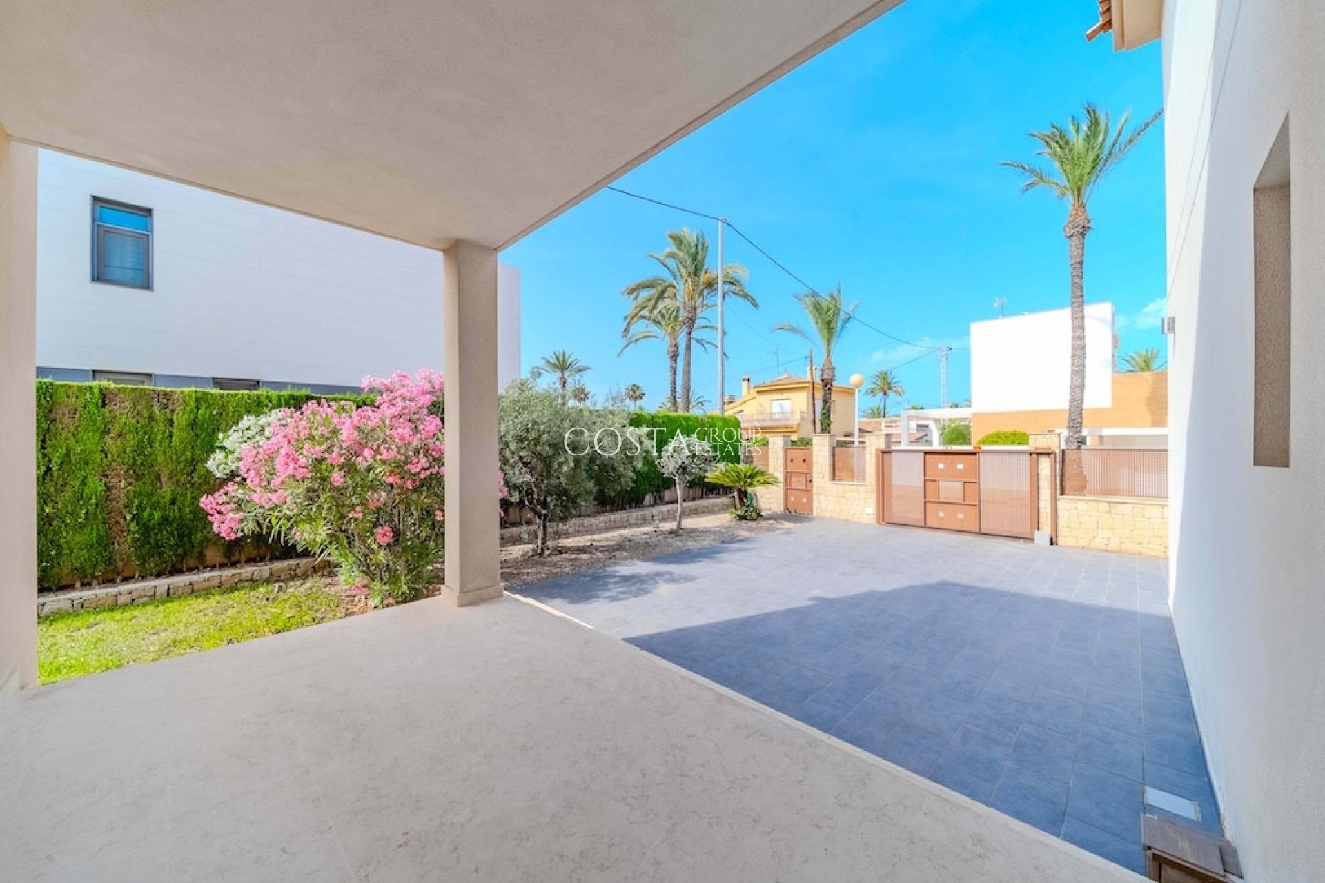 Herverkoop - Villa -
Orihuela - Cabo Roig