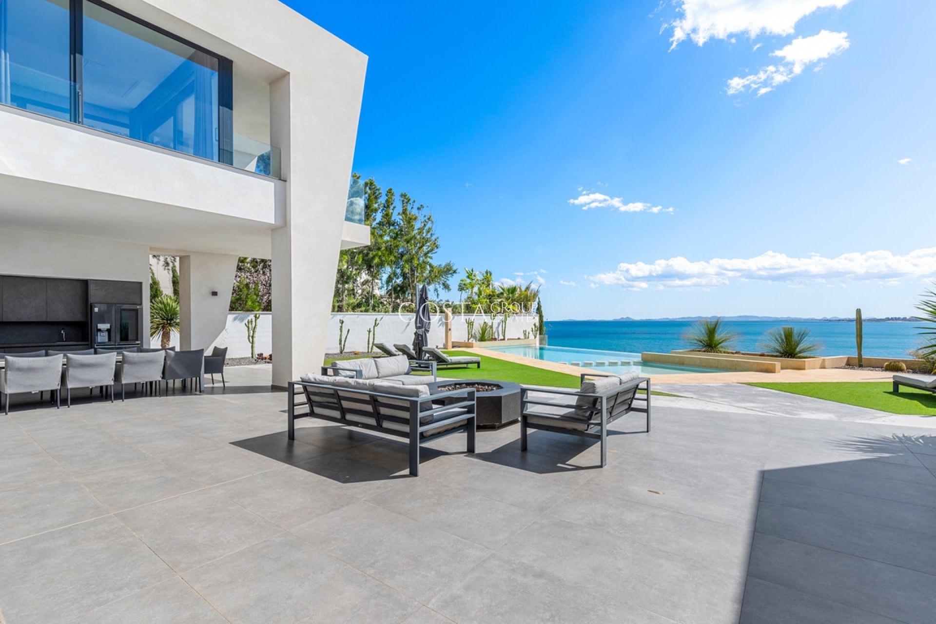 Herverkoop - Villa -
Orihuela - Cabo Roig