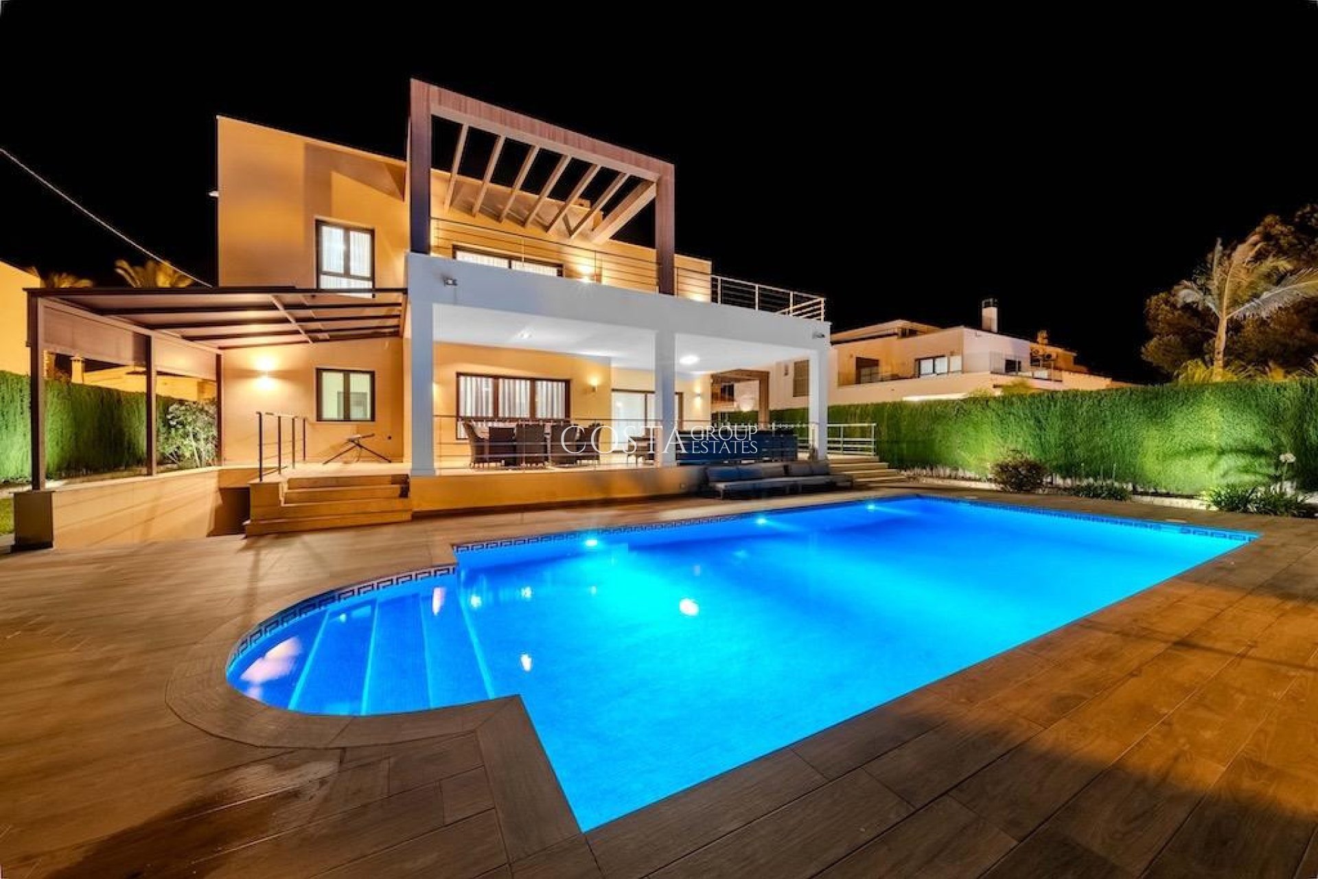 Herverkoop - Villa -
Orihuela - Cabo Roig