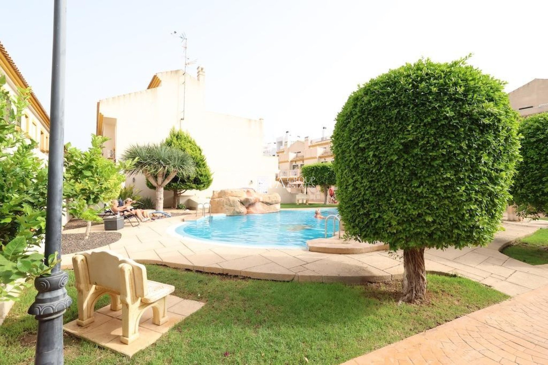 Herverkoop - Villa -
Orihuela - Cabo Roig