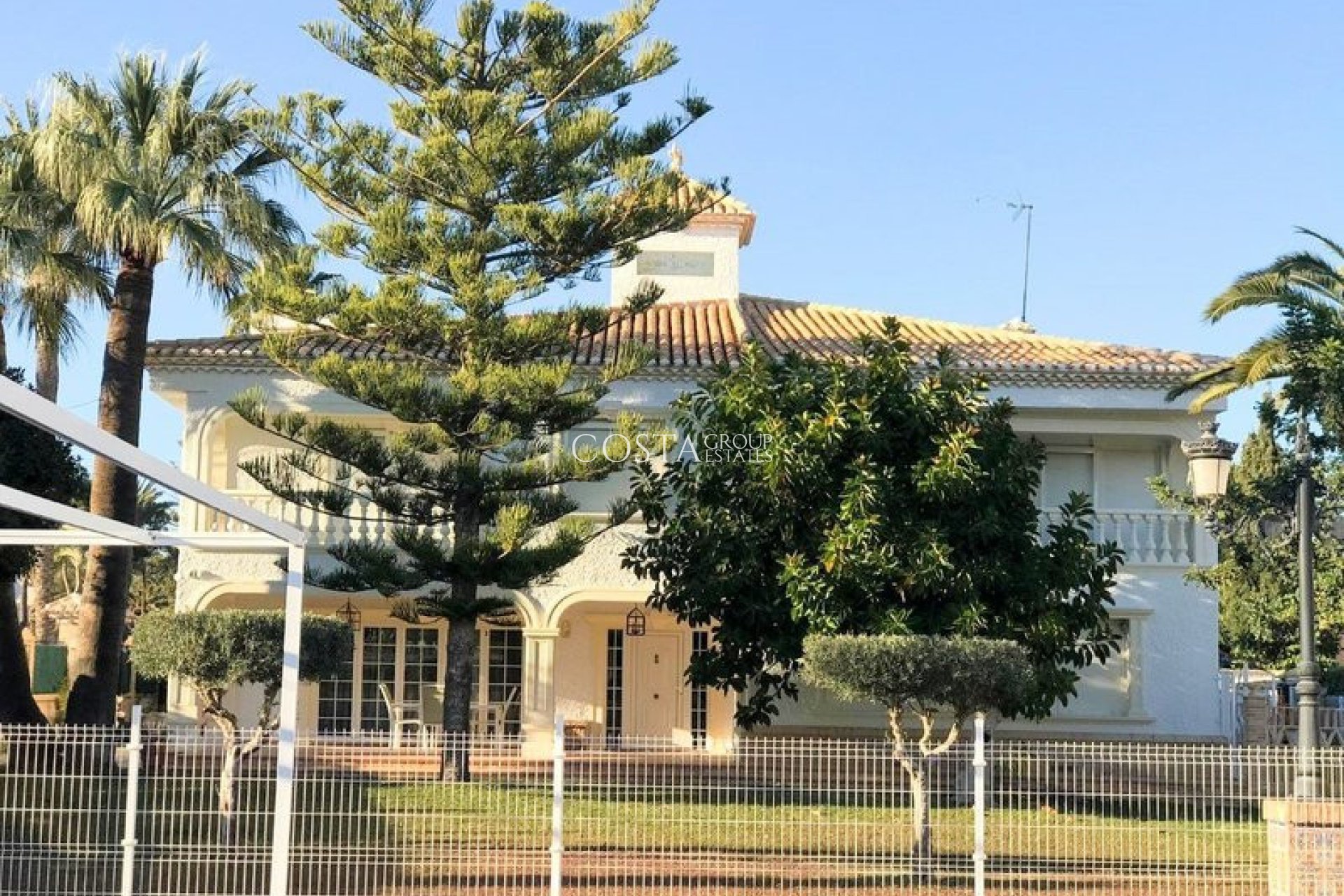 Herverkoop - Villa -
Orihuela - Cabo Roig