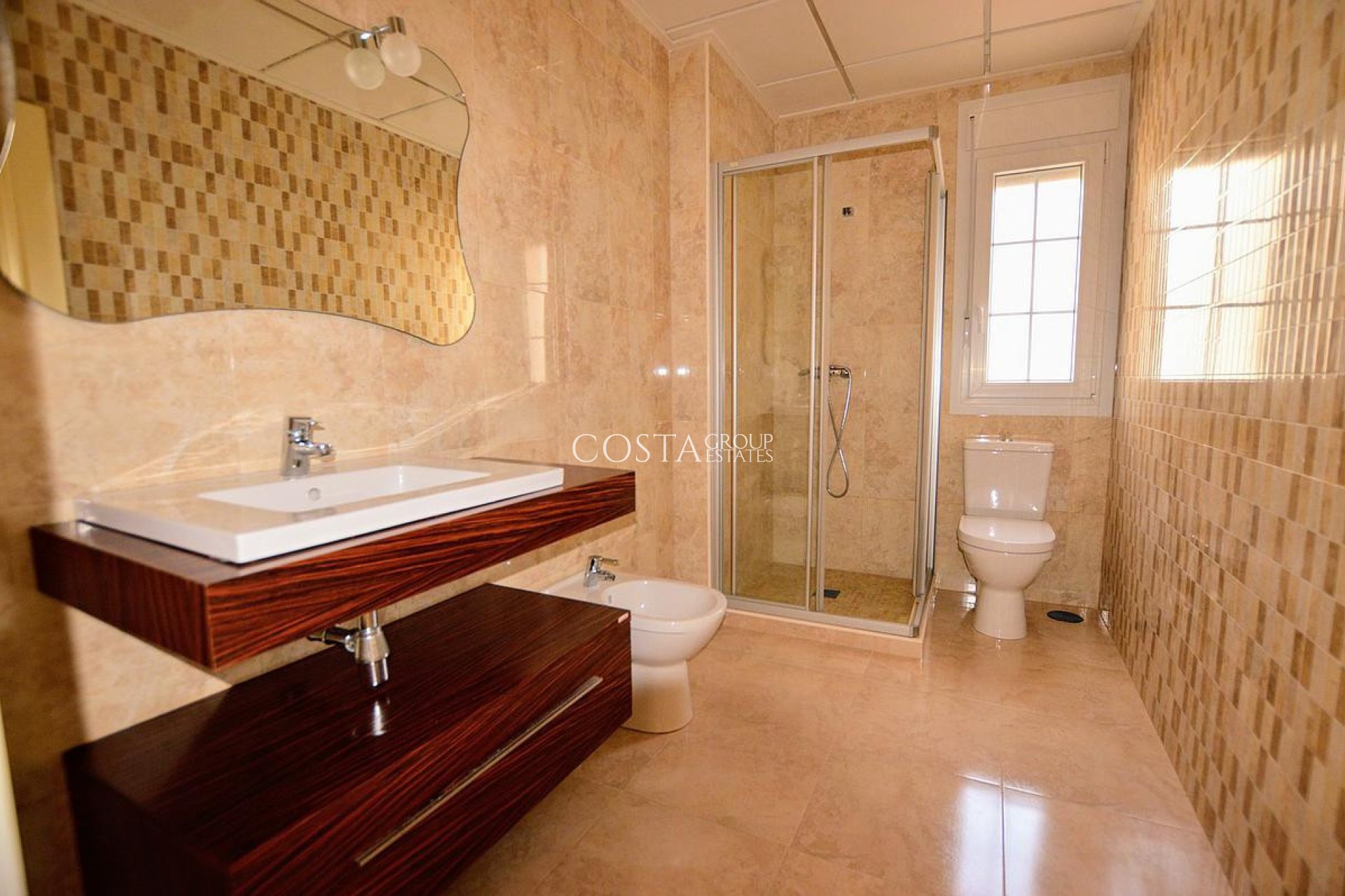 Herverkoop - Villa -
Orihuela - Cabo Roig