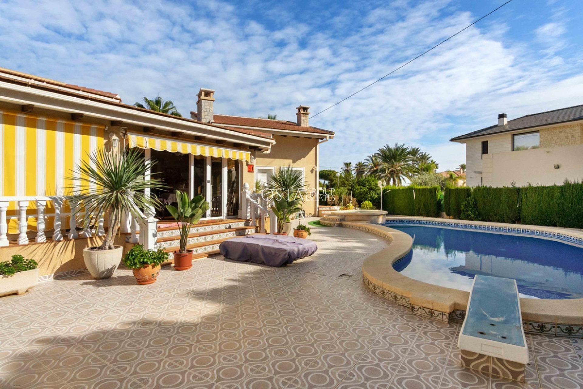 Herverkoop - Villa -
Orihuela Costa - Cabo Roig