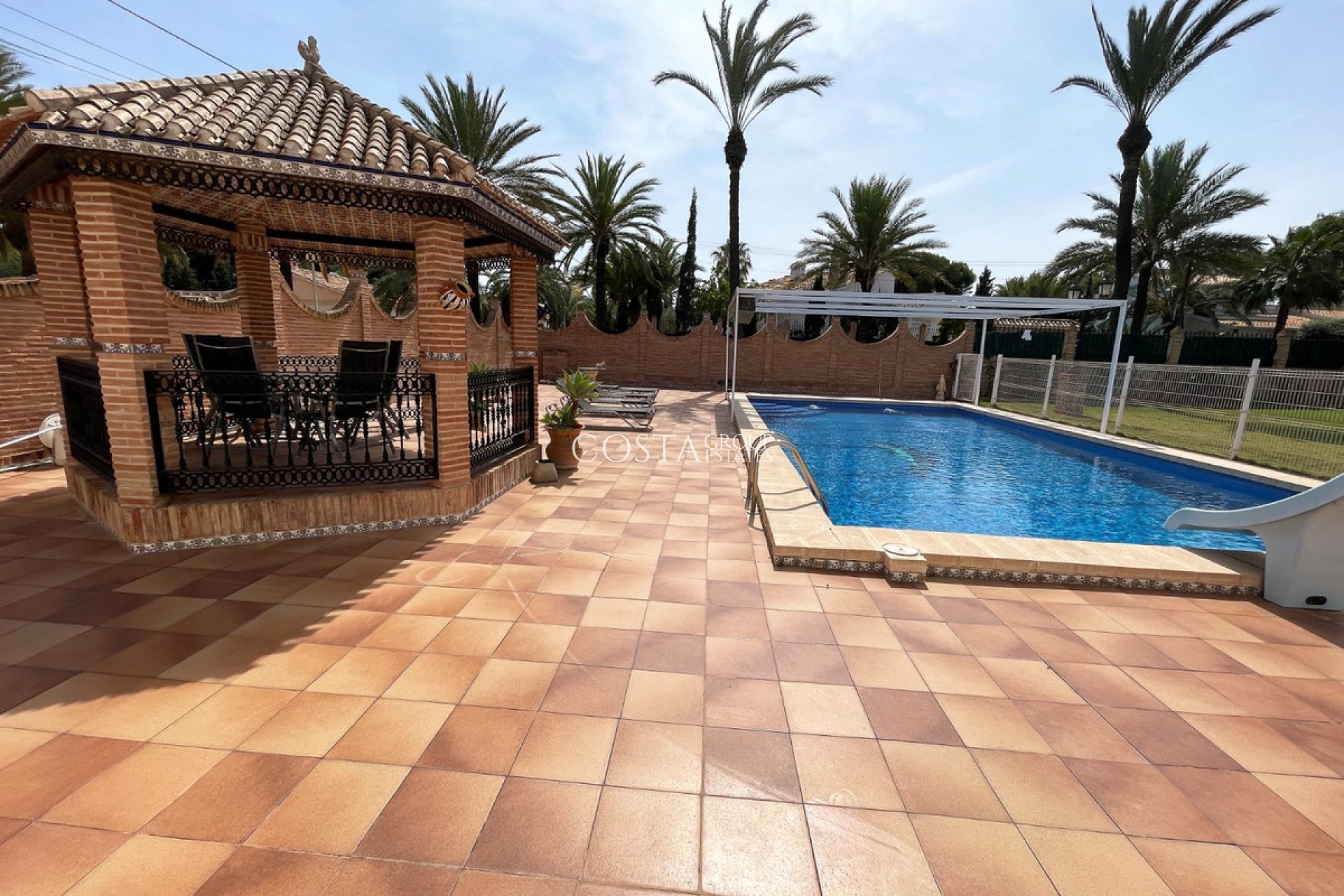 Herverkoop - Villa -
Orihuela Costa - Cabo Roig