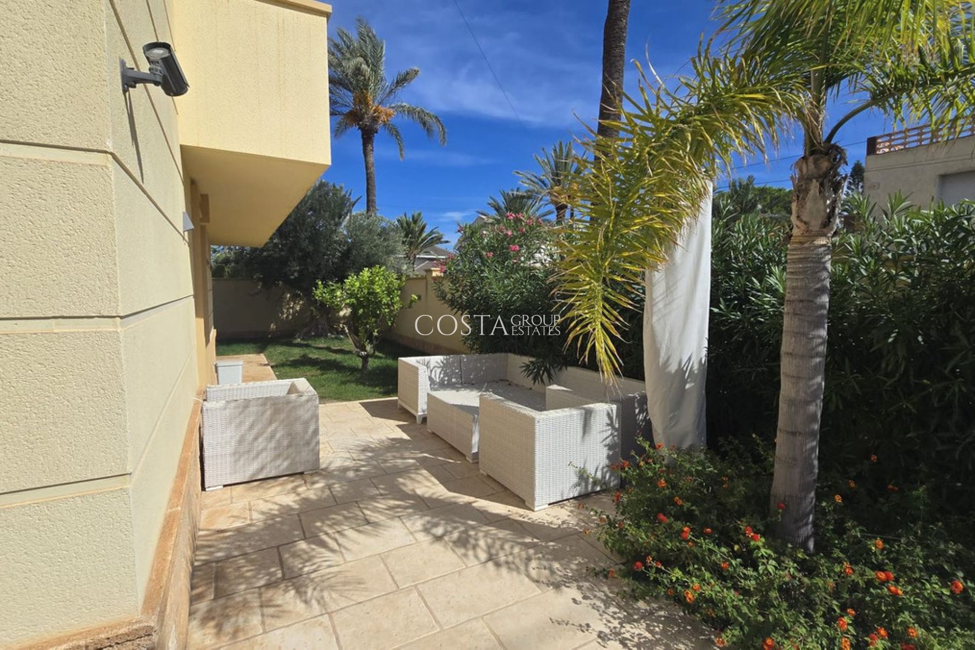 Herverkoop - Villa -
Orihuela Costa - Cabo Roig