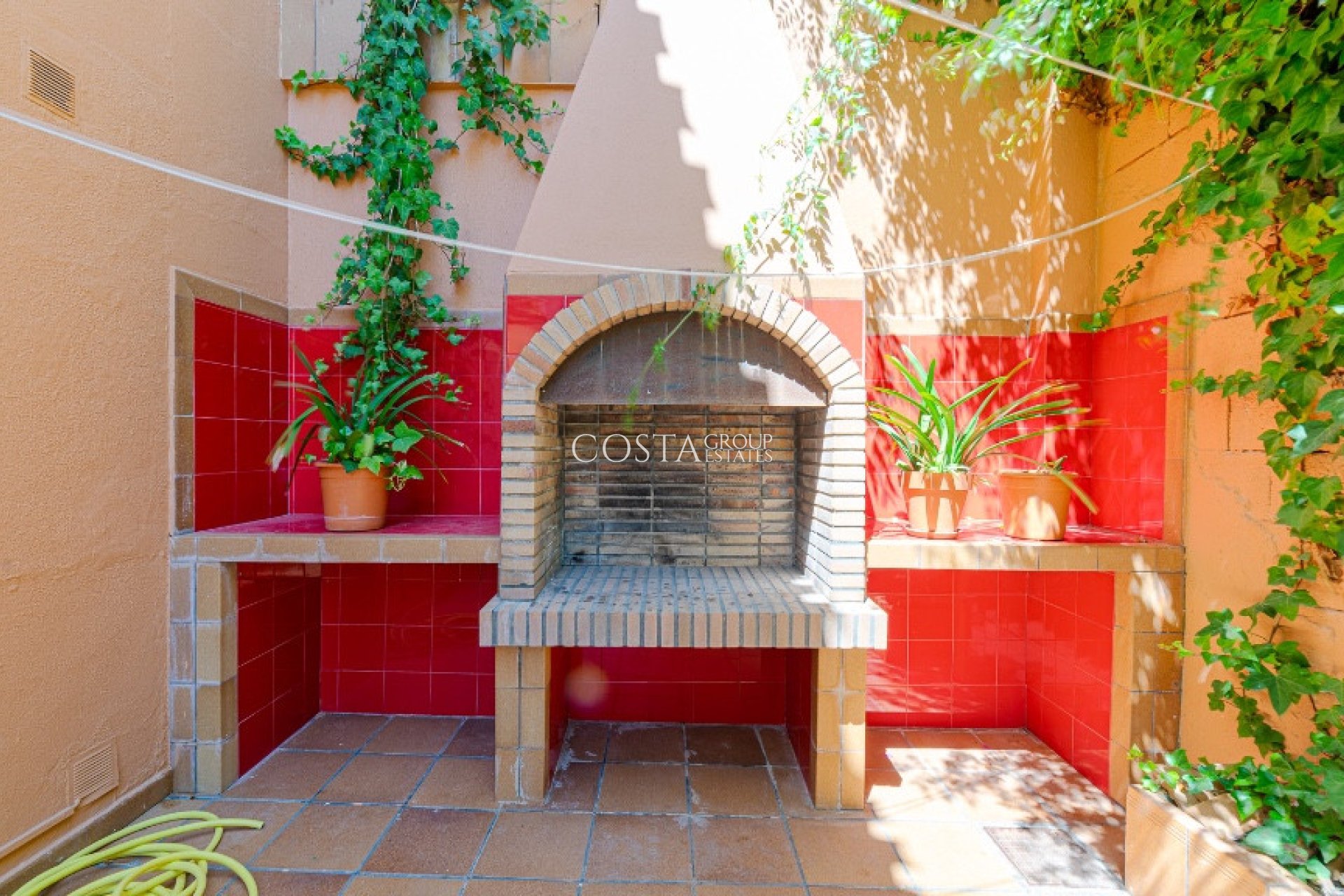 Herverkoop - Villa -
Orihuela Costa - Campoamor