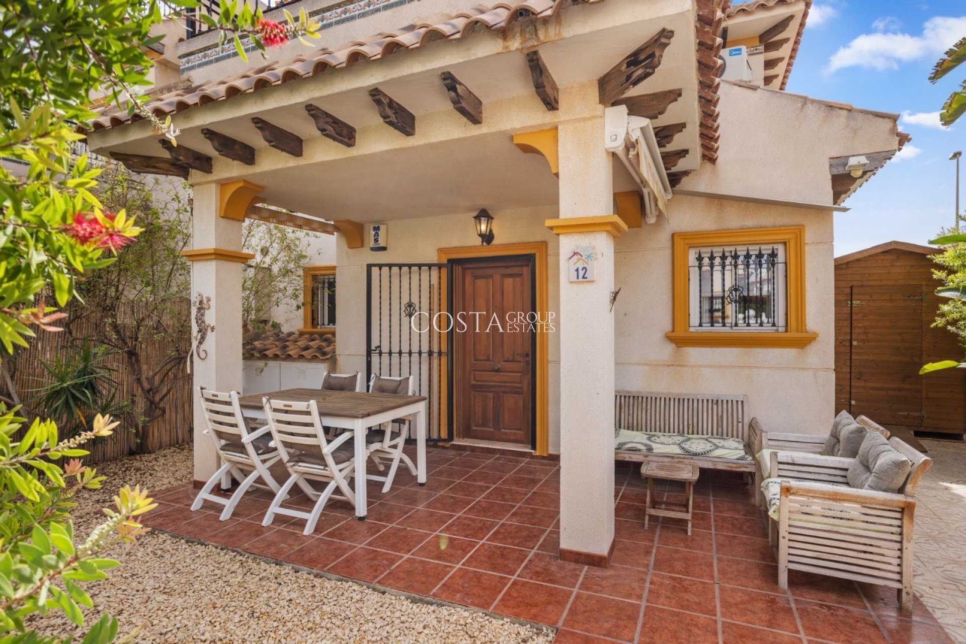 Herverkoop - Villa -
Orihuela Costa - La Regia