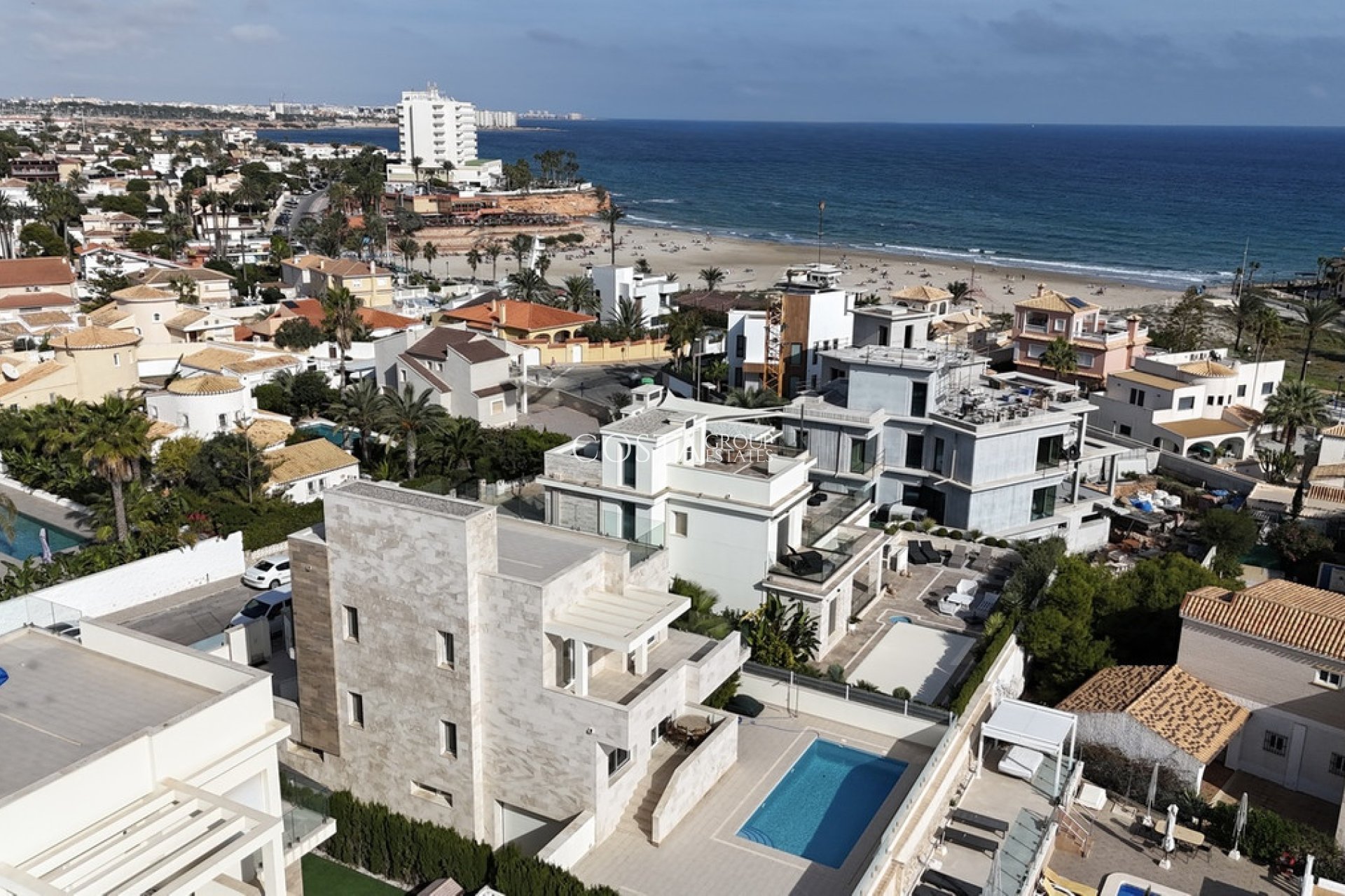Herverkoop - Villa -
Orihuela Costa - La Zenia