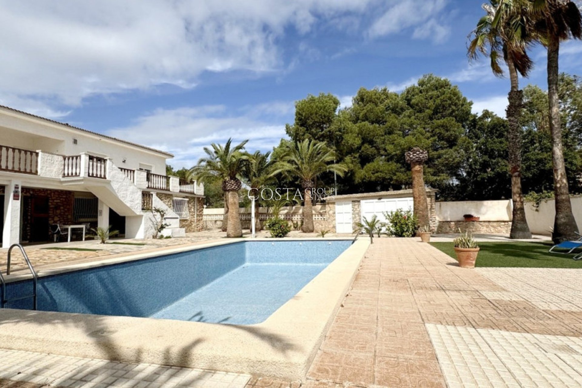 Herverkoop - Villa -
Orihuela Costa - La Zenia