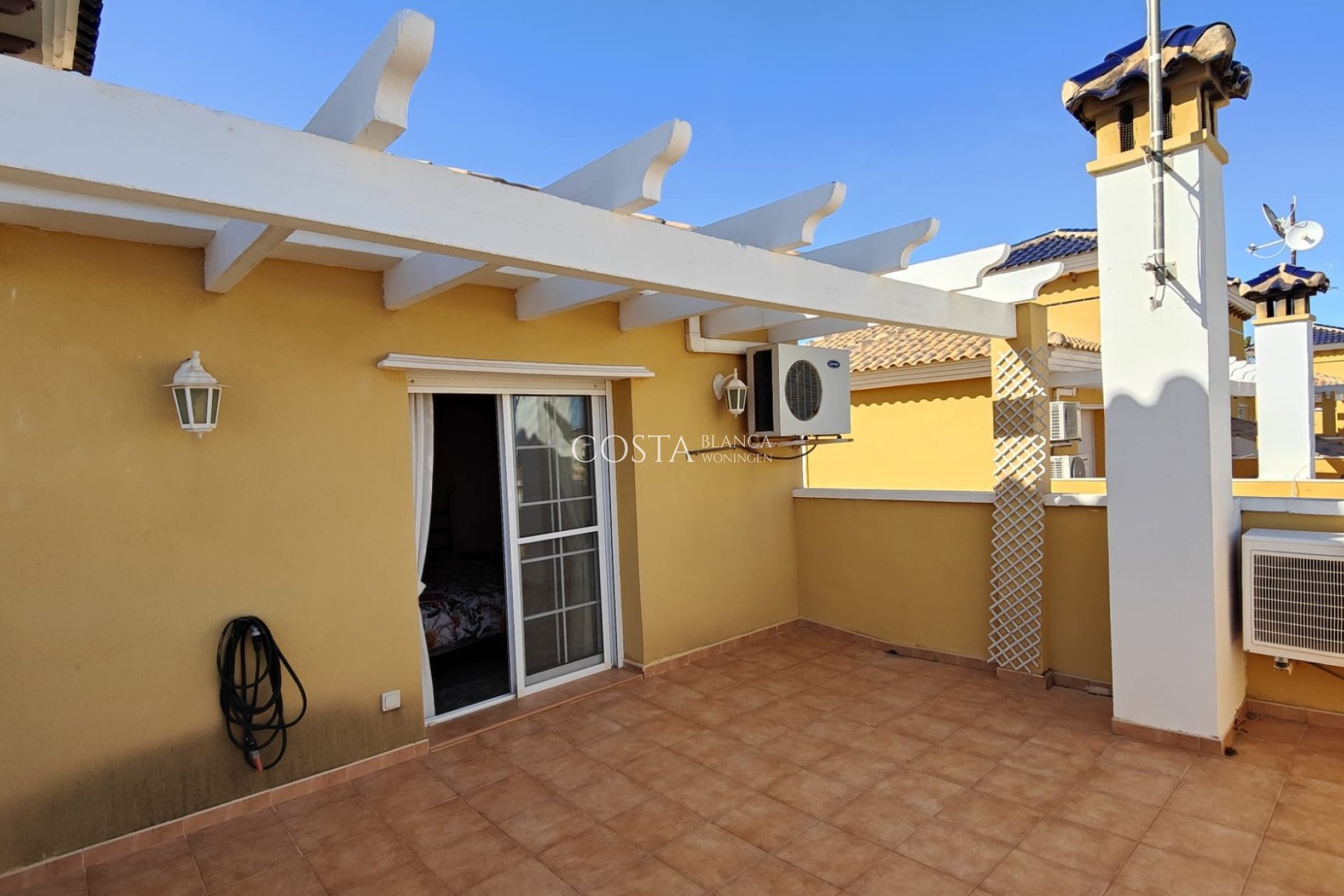 Herverkoop - Villa -
Orihuela Costa - La Zenia