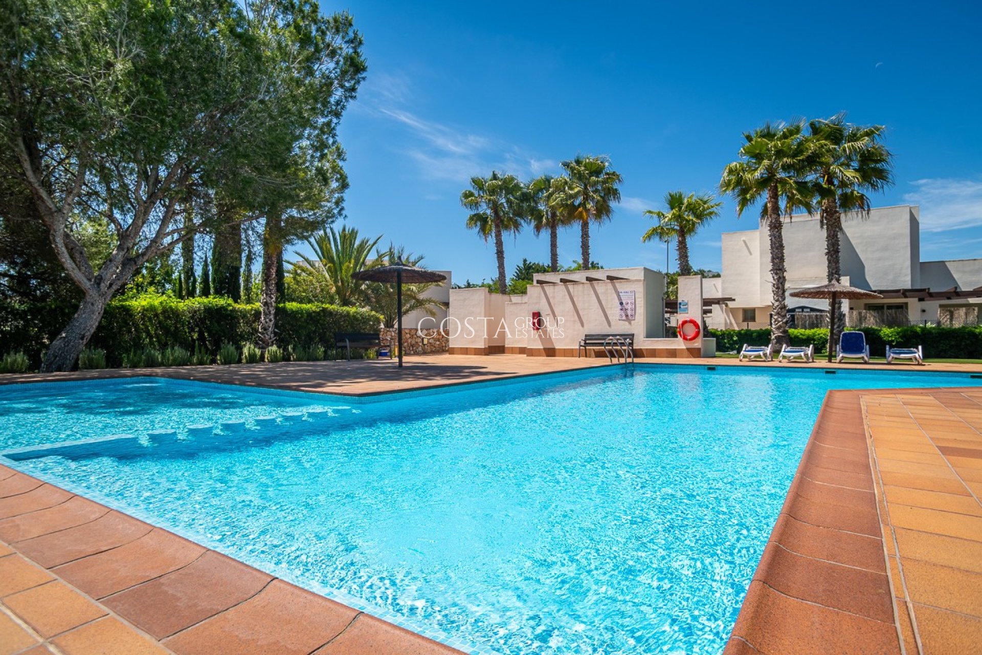 Herverkoop - Villa -
Orihuela Costa - Las Colinas Golf