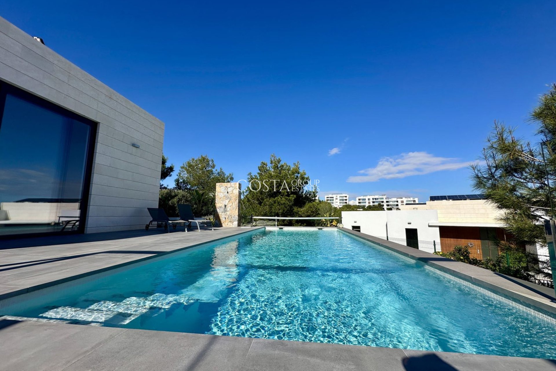 Herverkoop - Villa -
Orihuela Costa - Las Colinas Golf