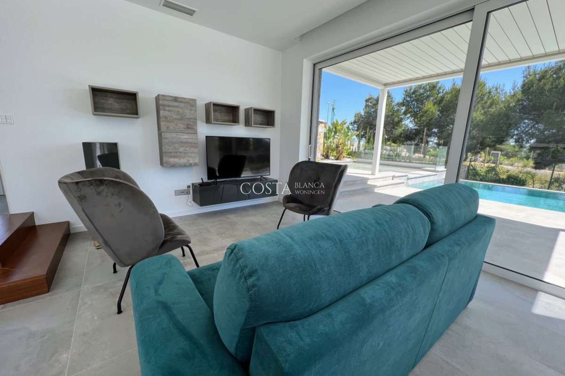 Herverkoop - Villa -
Orihuela Costa - Las Colinas Golf