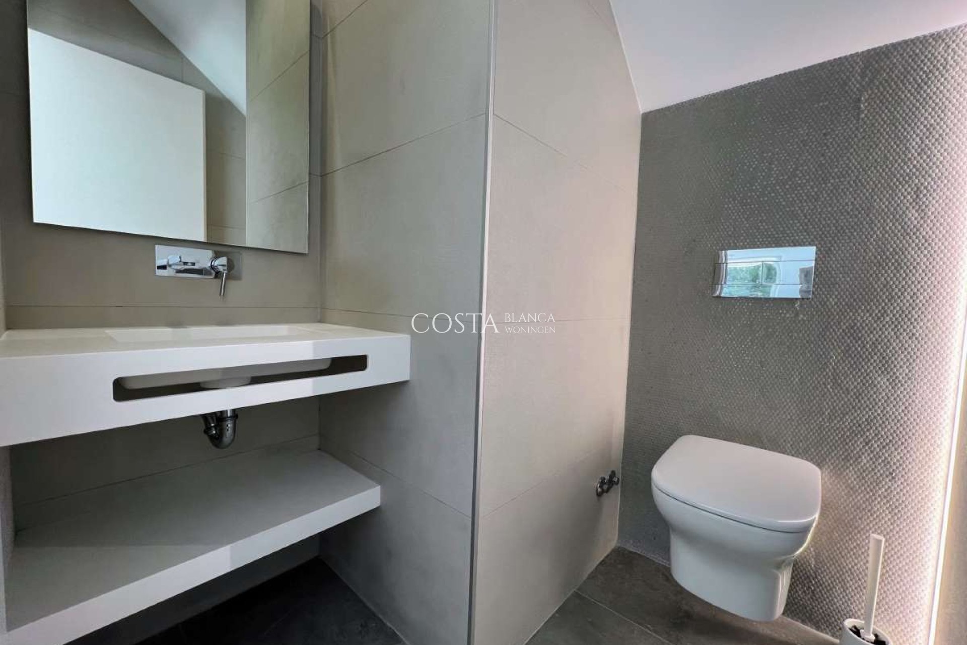 Herverkoop - Villa -
Orihuela Costa - Las Colinas Golf